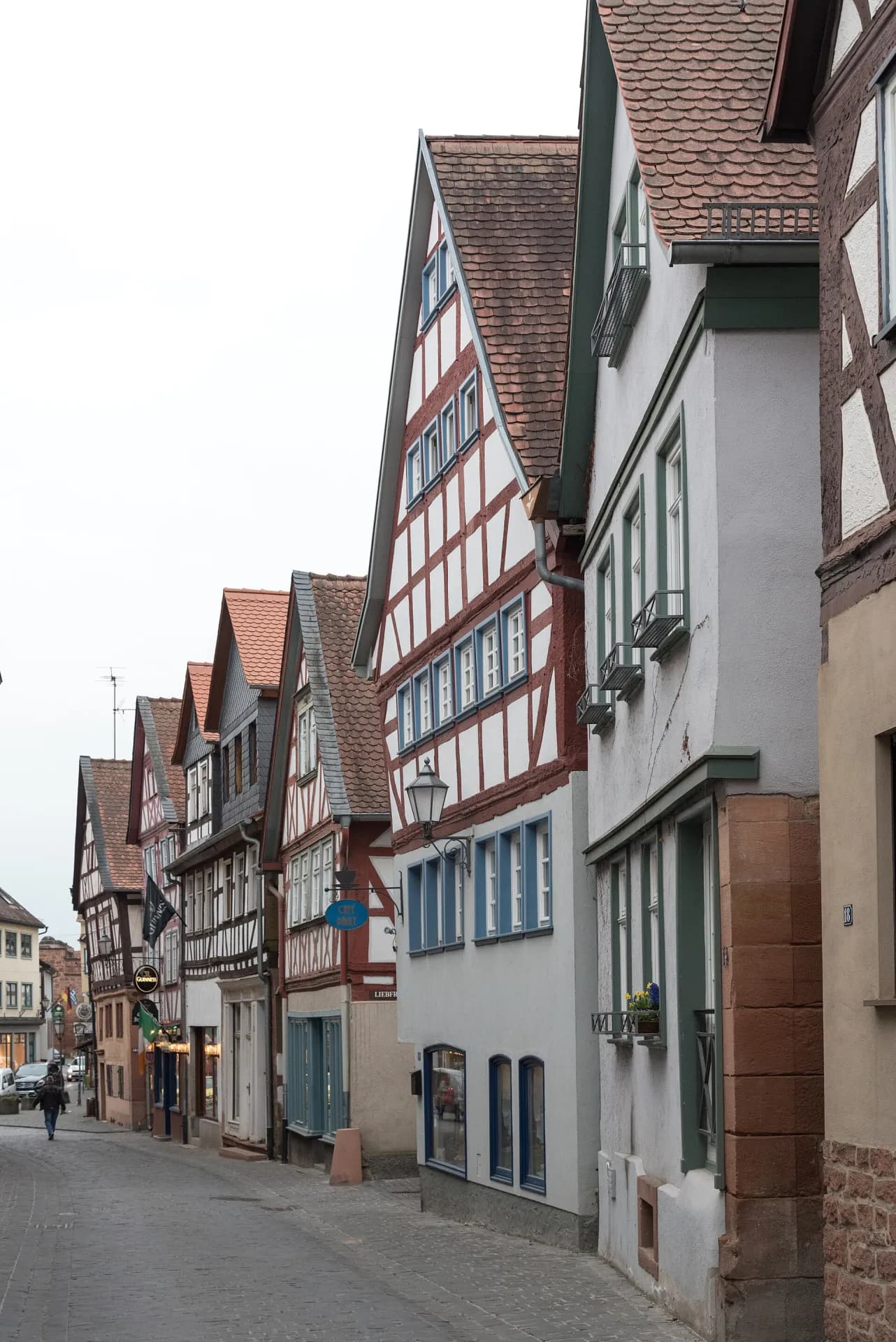 Straßenzug Obergasse 2 bis 14 in Büdingen
