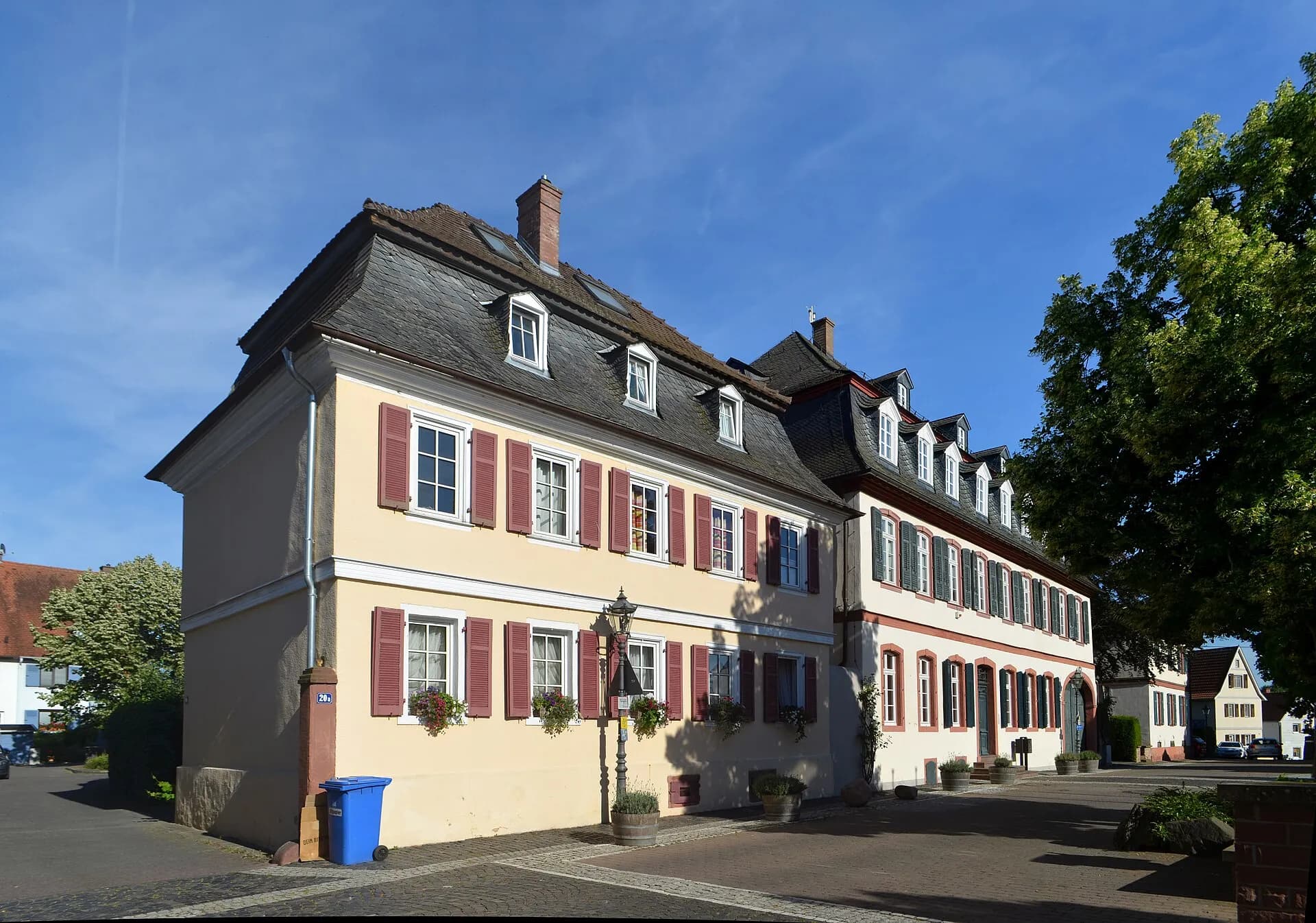 Häuserzeile Obergasse 20 und 20a in Bad Vilbel-Dortelweil