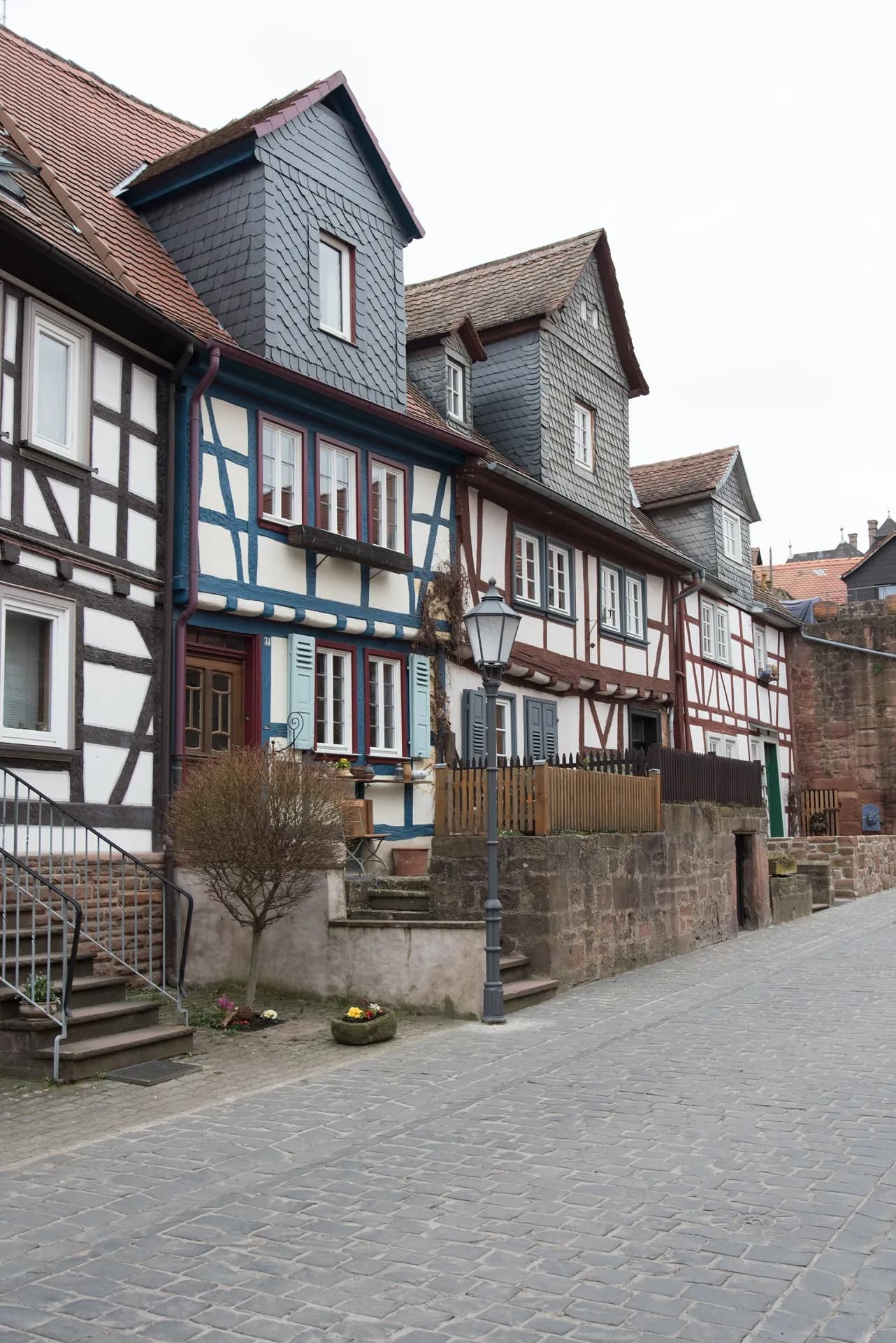 Fachwerkzeile Obergasse 44 bis 50 in Büdingen