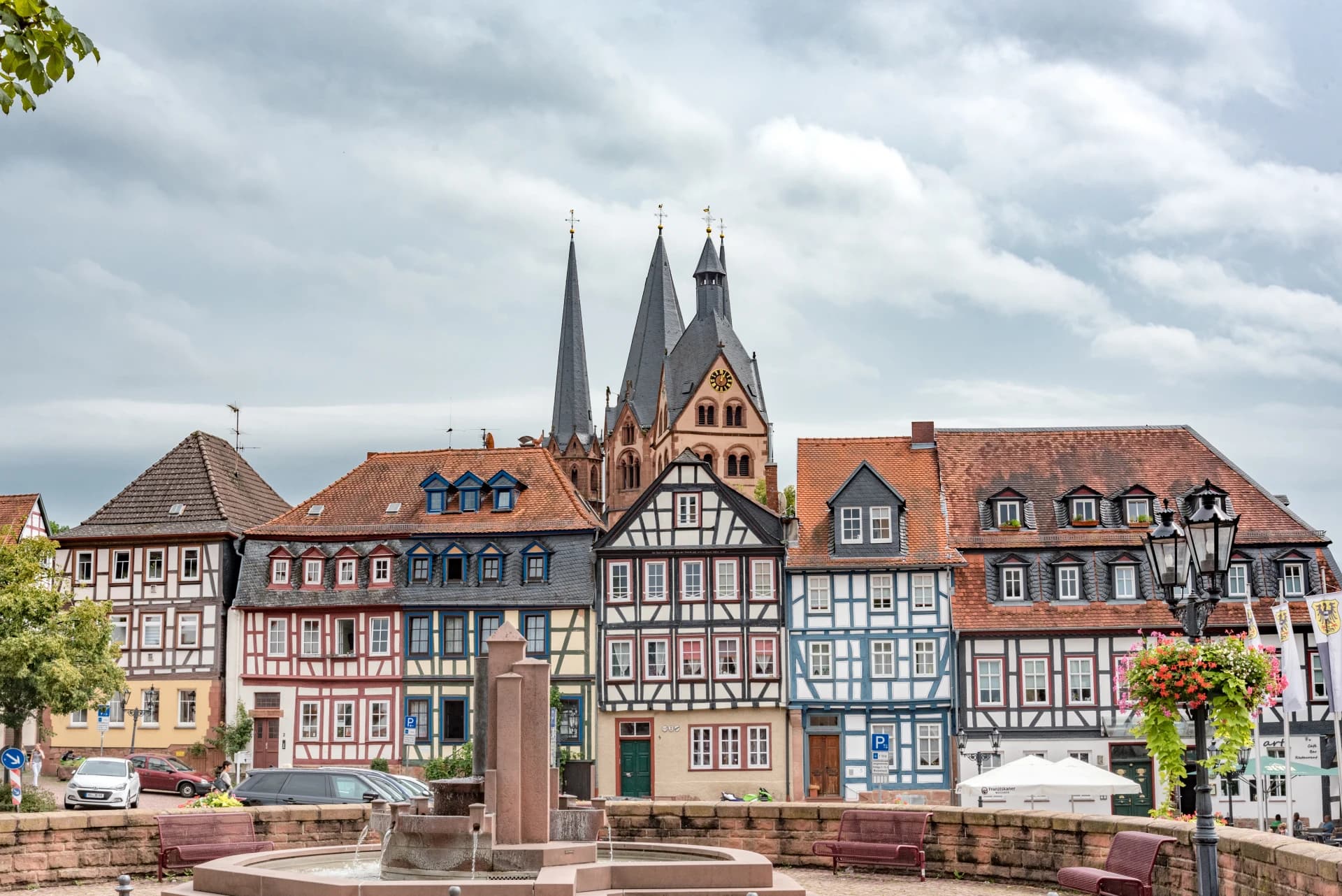 Fachwerkzeile Obermarkt 1 bis 6 in Gelnhausen