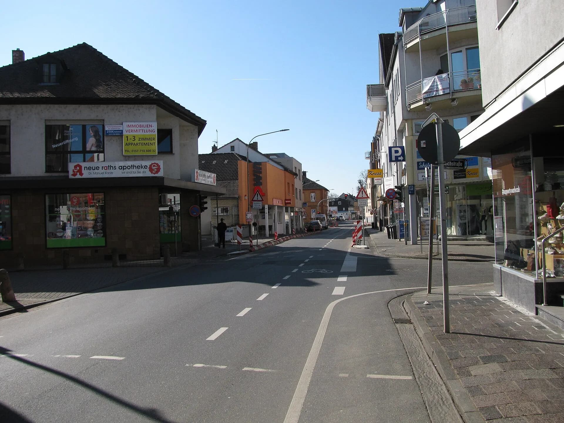 Geschäfte an der Offenbacher Straße in Mühlheim am Main