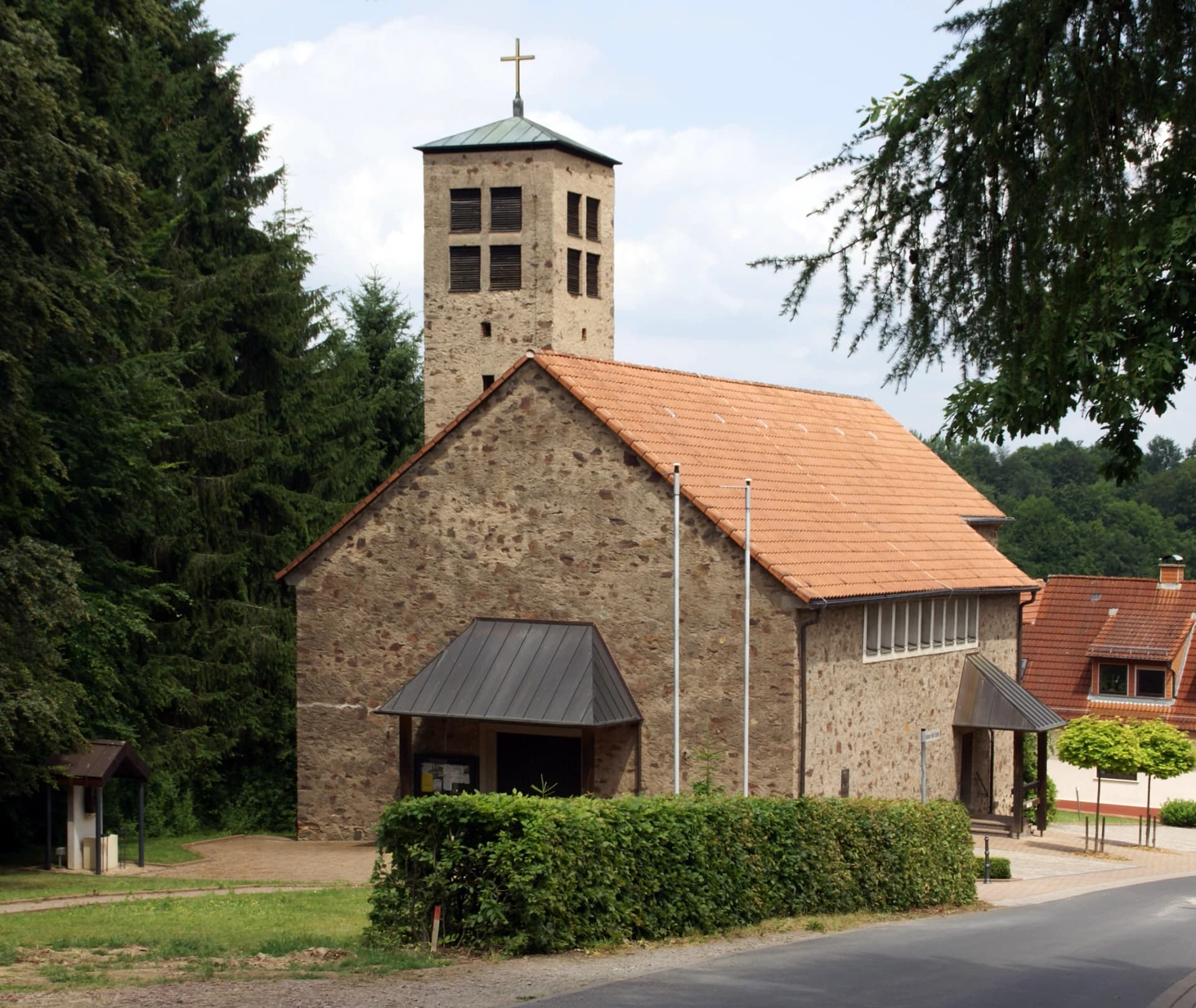 Ortskirche im Ortsteil Hohl in Mömbris