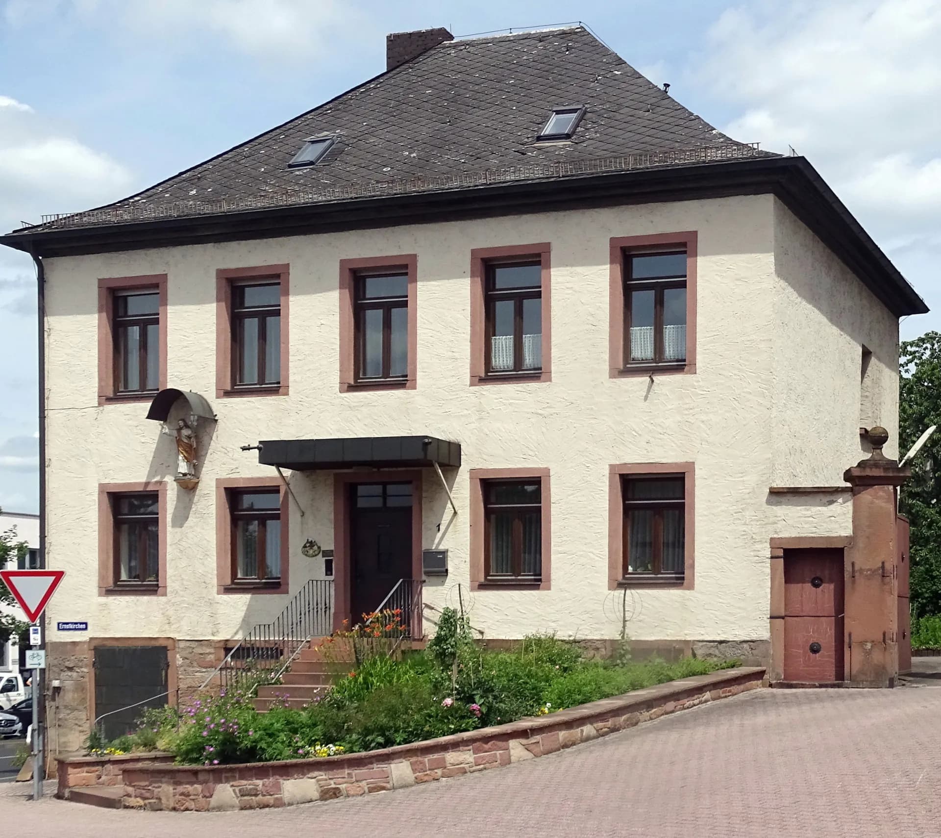 Katholisches Pfarramt in Schöllkrippen-Ernstkirchen