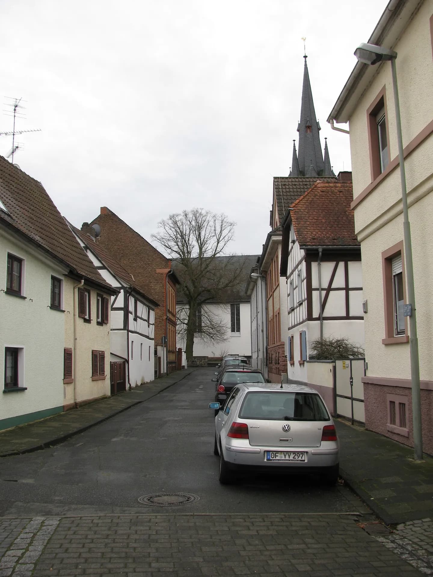 Pfarrgasse in der Altstadt von Mühlheim am Main