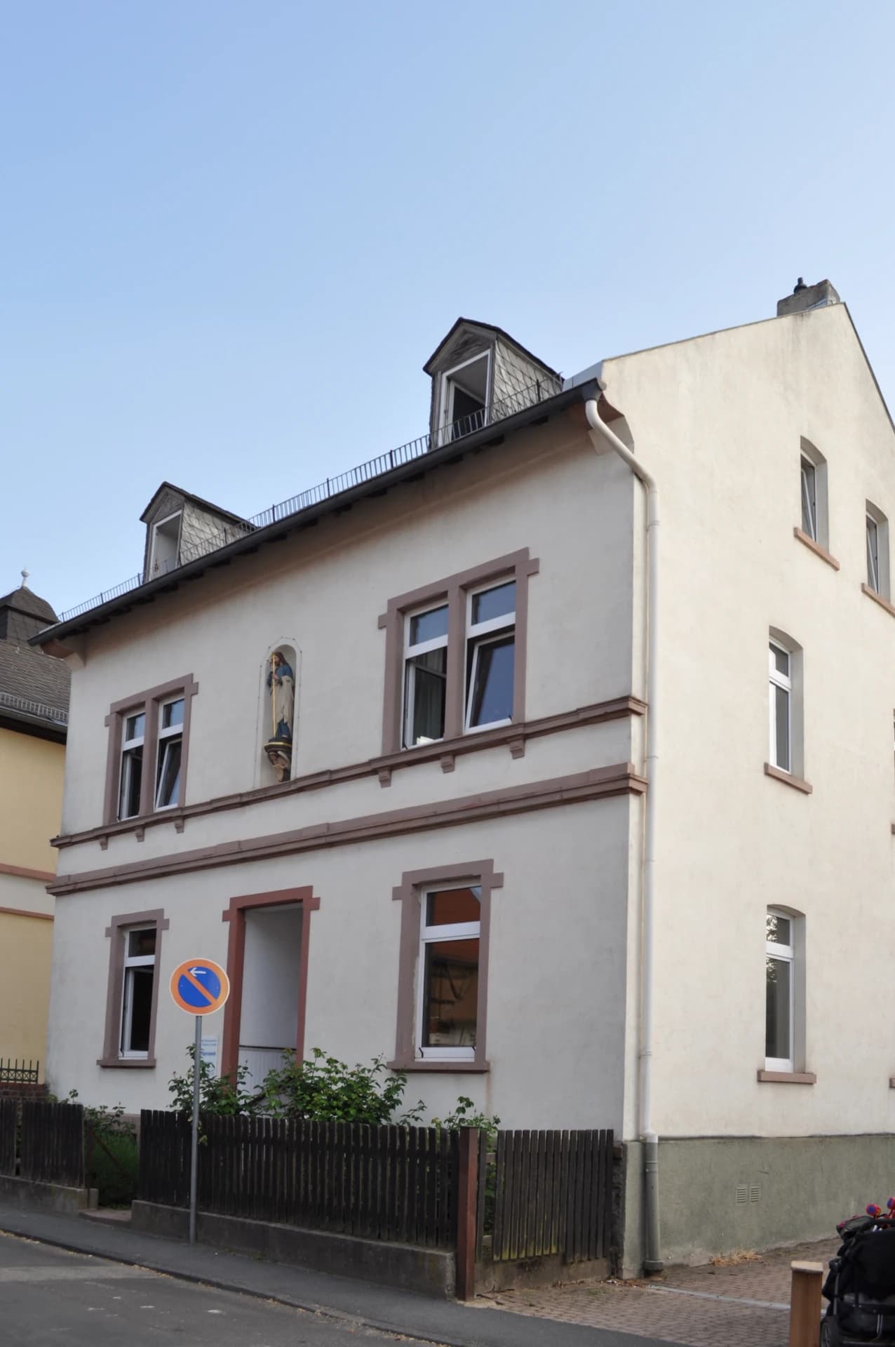 Historisches Pfarrhaus in Oberursel-Bommersheim