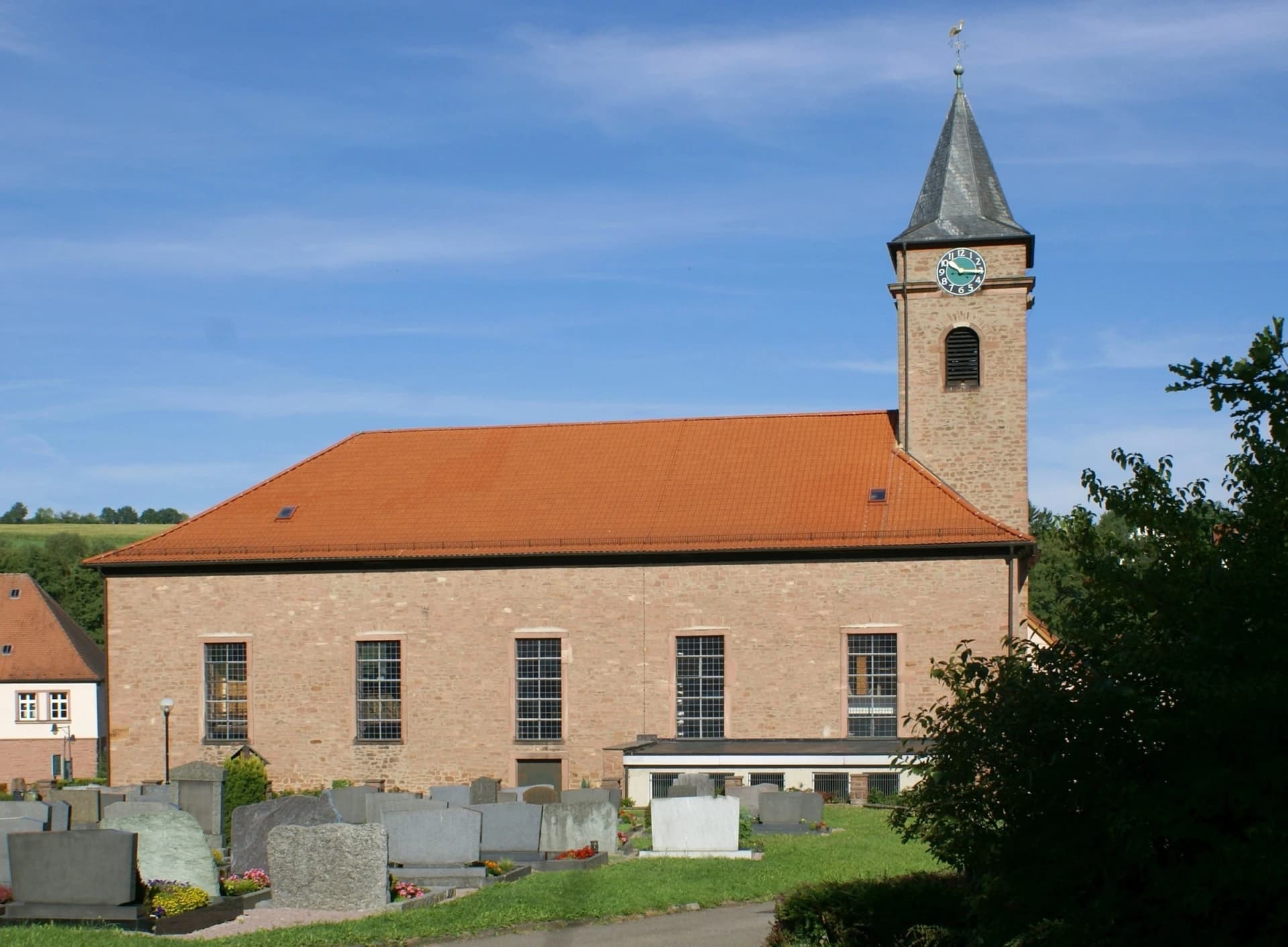 Pfarrkirche St. Josef in Kleinkahl