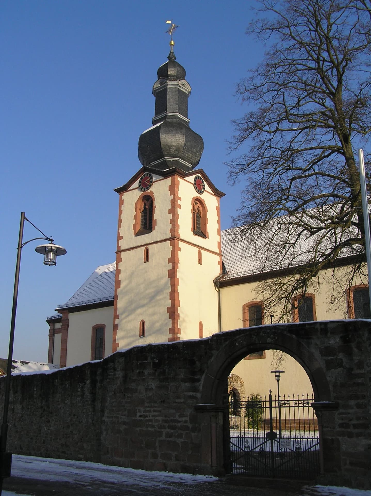 Pfarrkirche St. Peter und Paul in Großwallstadt
