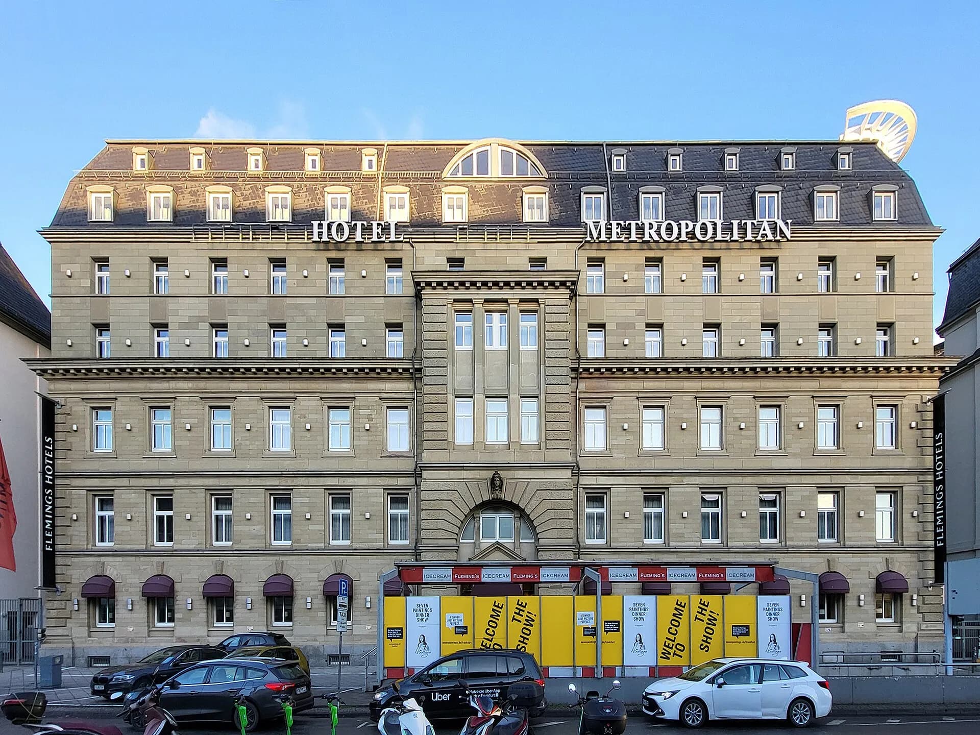 Fassade des Hauses Poststraße 6 im Frankfurter Gallus
