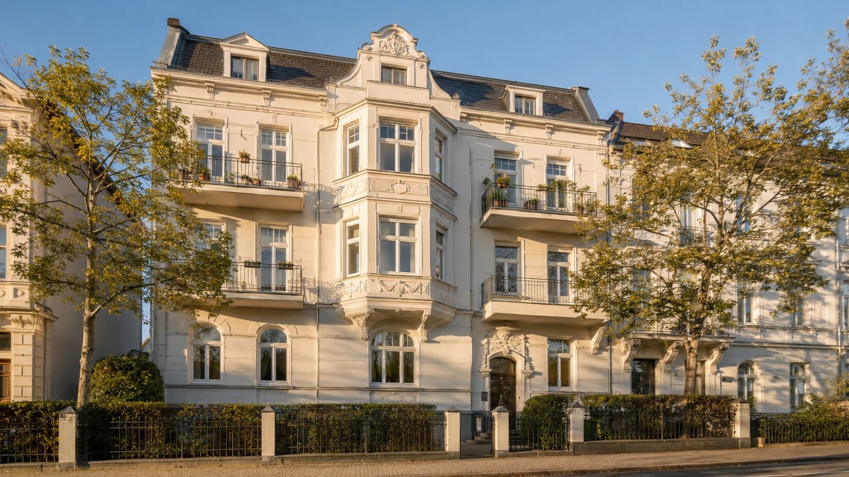Verkehrswert einer herrschaftlichen Altbau-Immobilie mit Stuckfassade ermitteln