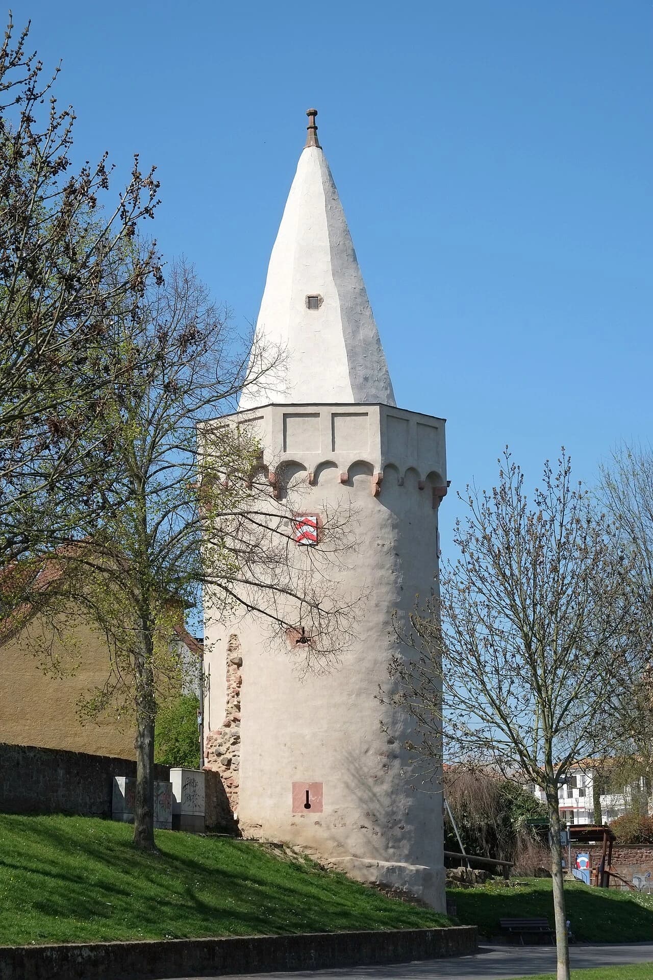 Pulverturm an der Stadtmauer in Seligenstadt