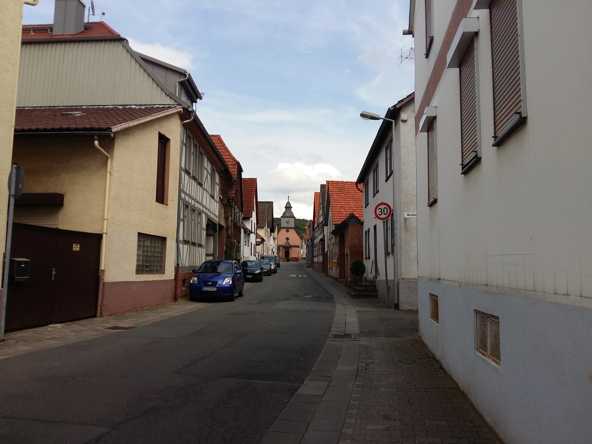 Ortsdurchfahrt in Raibach