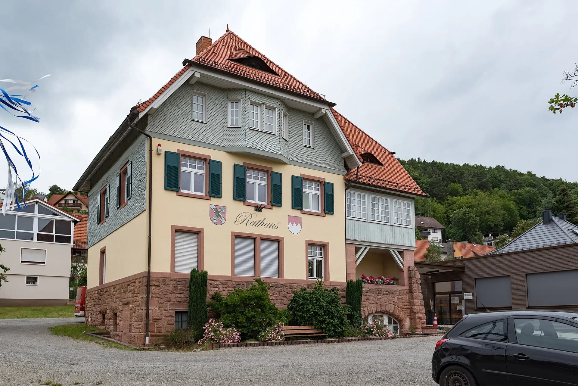 Rathaus von Waldaschaff von der Straßenseite