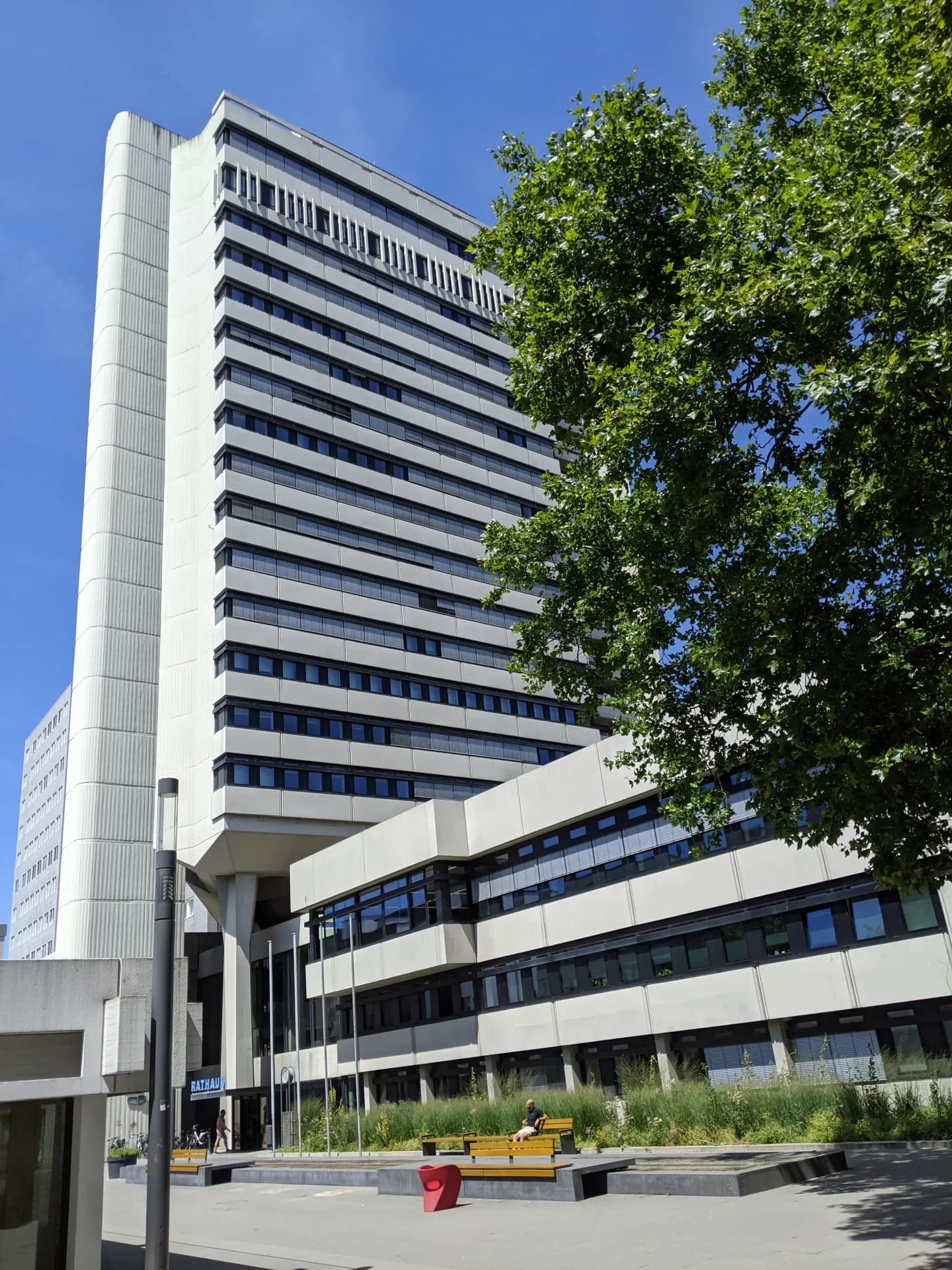 Rathaus Offenbach von der Südseite