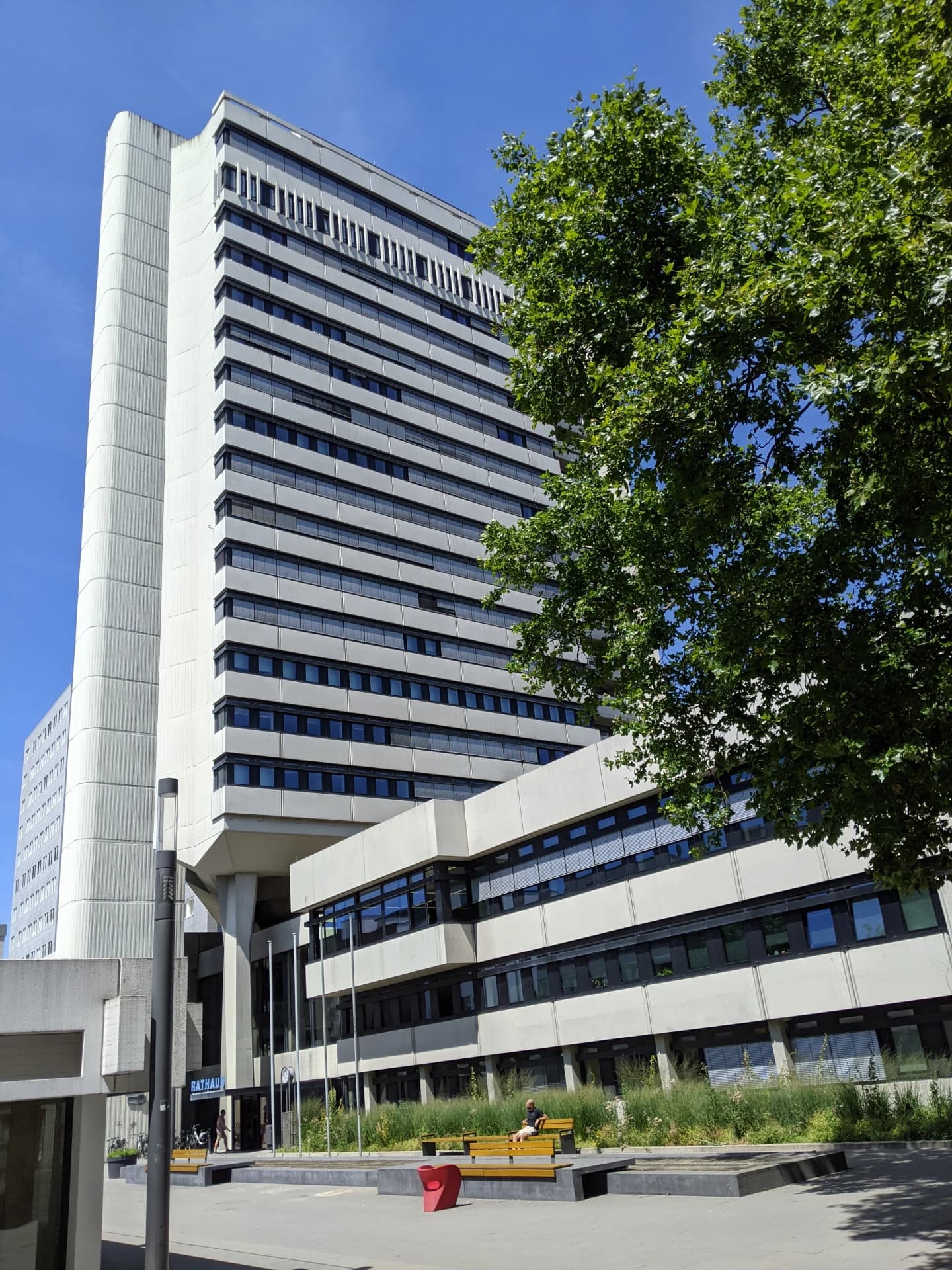 Rathaus Offenbach von der Südseite