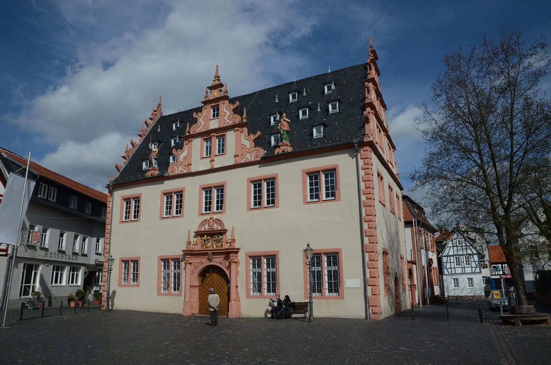 Rathausplatz in Groß-Umstadt