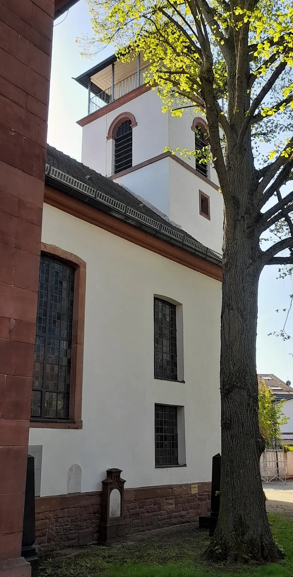 Turm der Evangelisch-reformierten Kirche in Neu-Isenburg