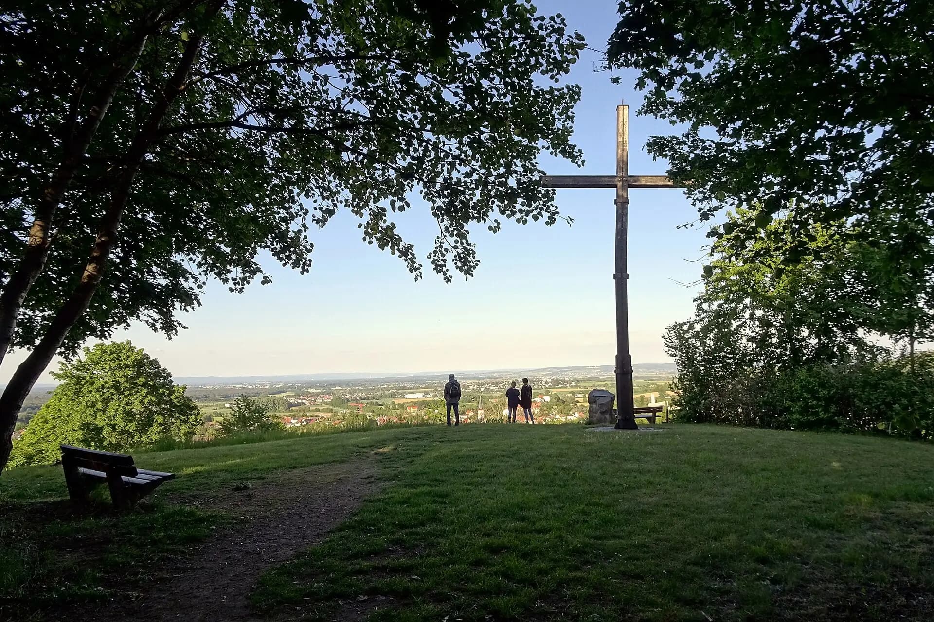 Gipfelkreuz auf dem Rehberg bei Roßdorf