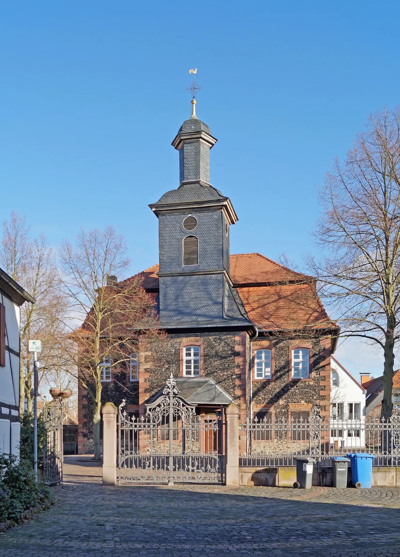 Vorplatz der ehemaligen Reinhardskirche in Hanau-Kesselstadt