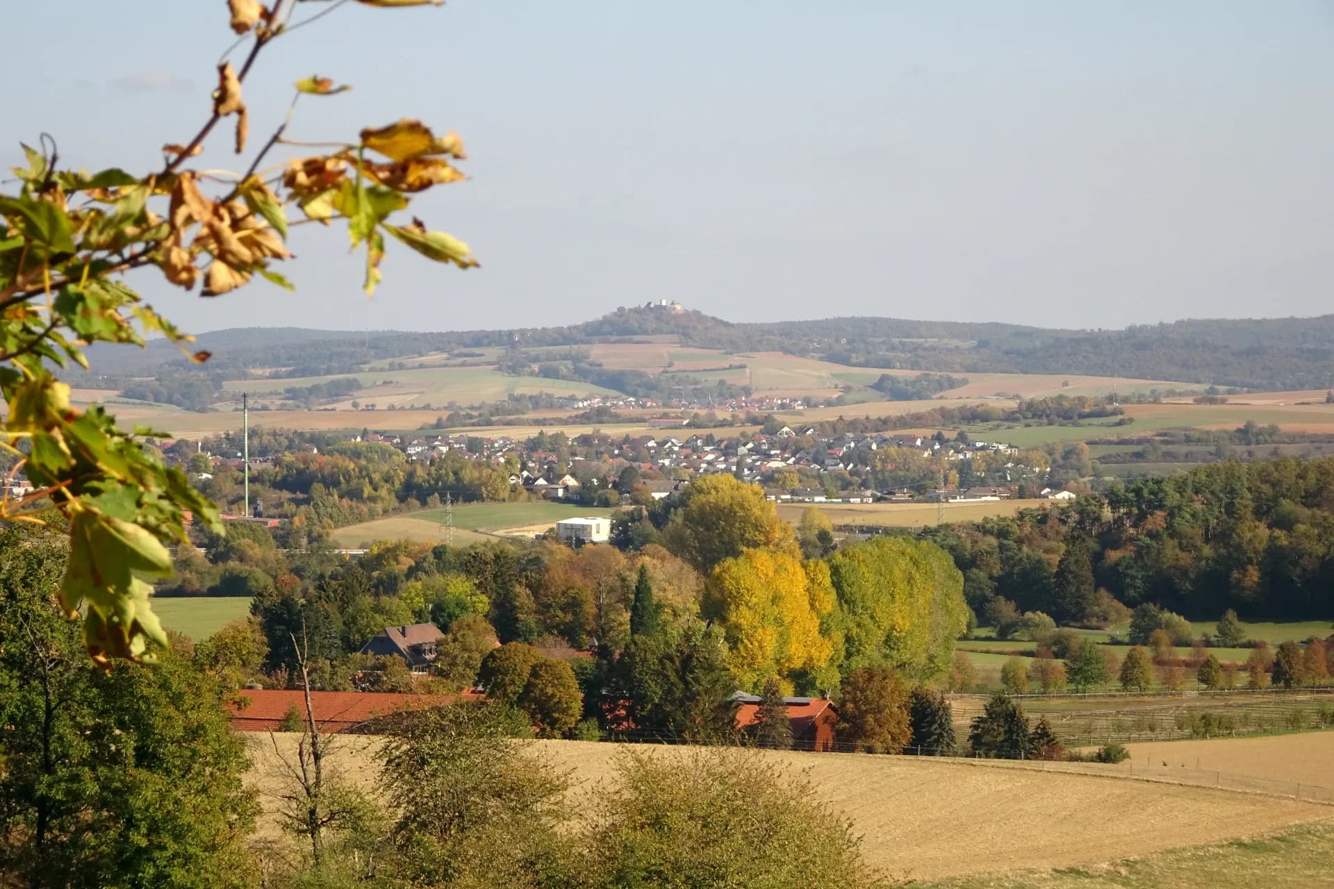 Blick über das Reinheimer Hügelland zum Otzberg