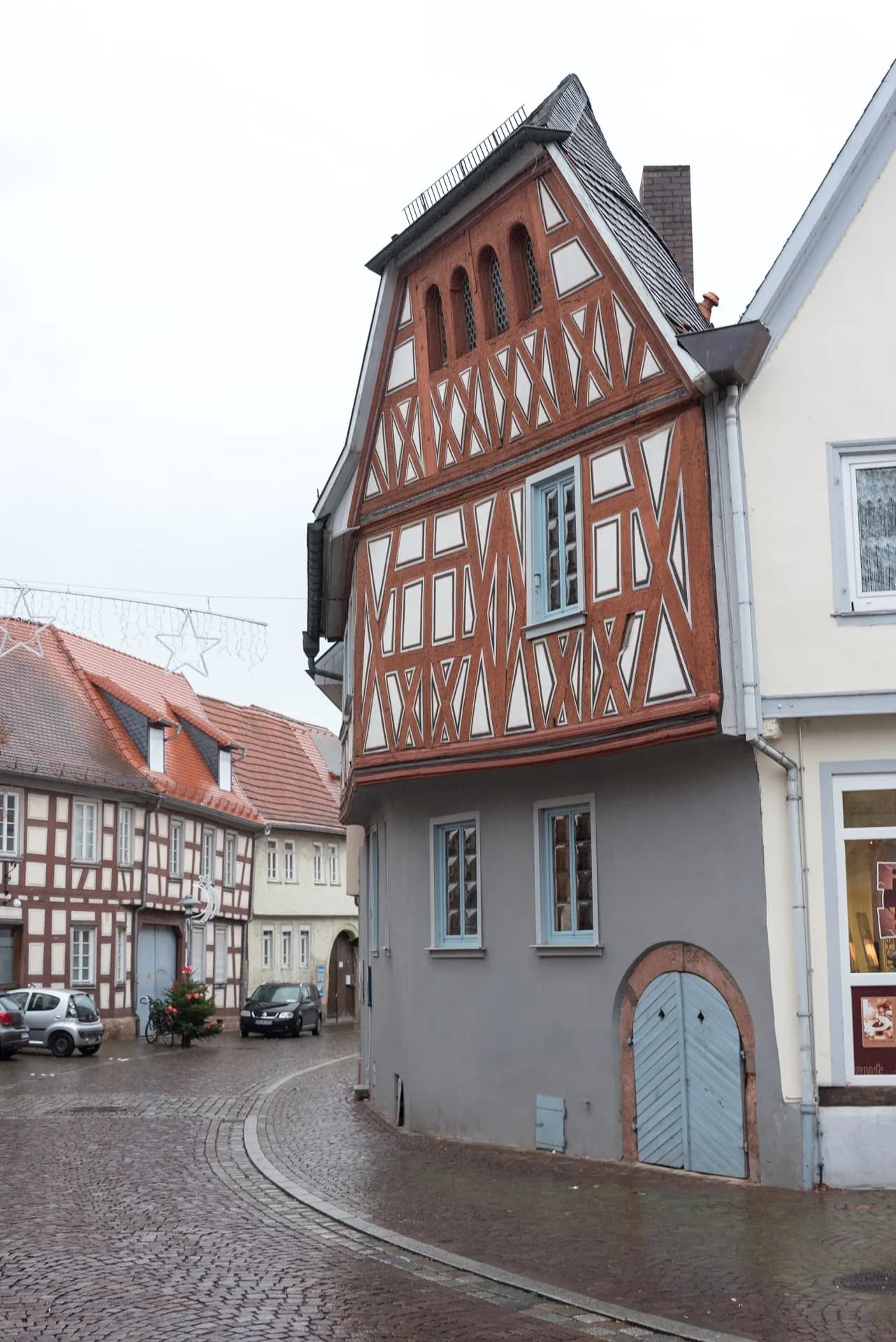 Rheingaustraße 5 im Gassenblick in Dieburg