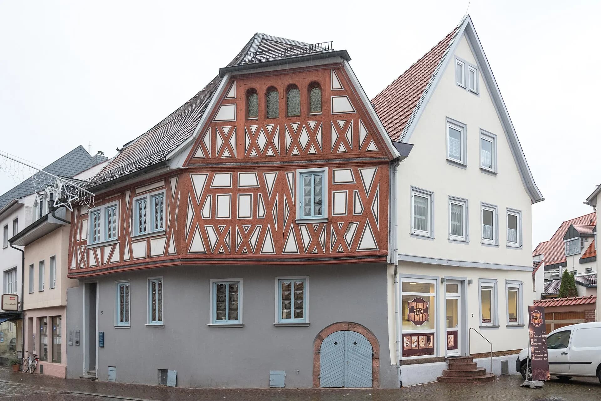 Rheingaustraße 5 von der Seite in Dieburg