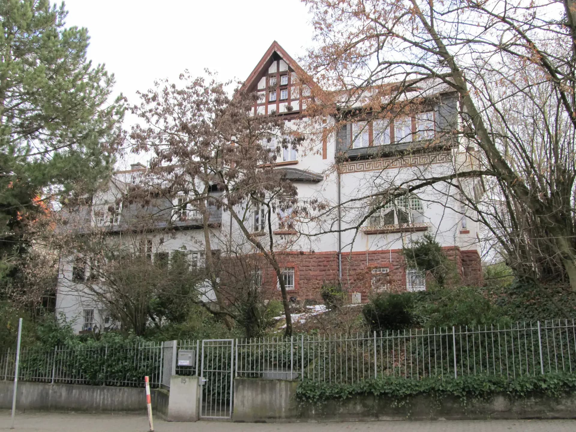 Historische Villa in der Rheingaustraße in Hofheim am Taunus