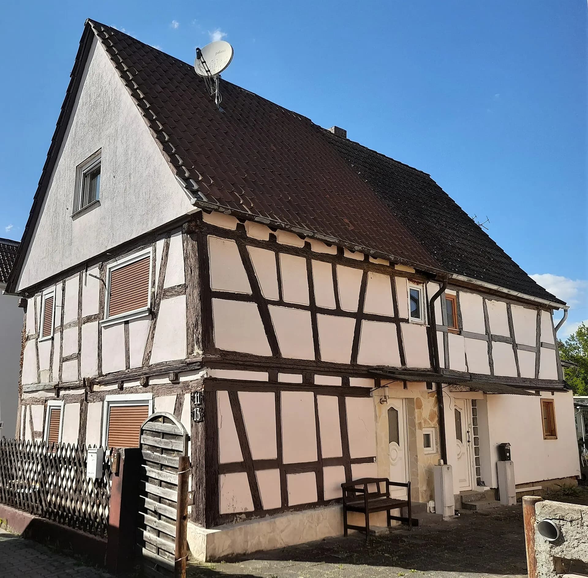 Fachwerkhaus in der Römerstraße 11/13 in Hainburg-Klein-Krotzenburg
