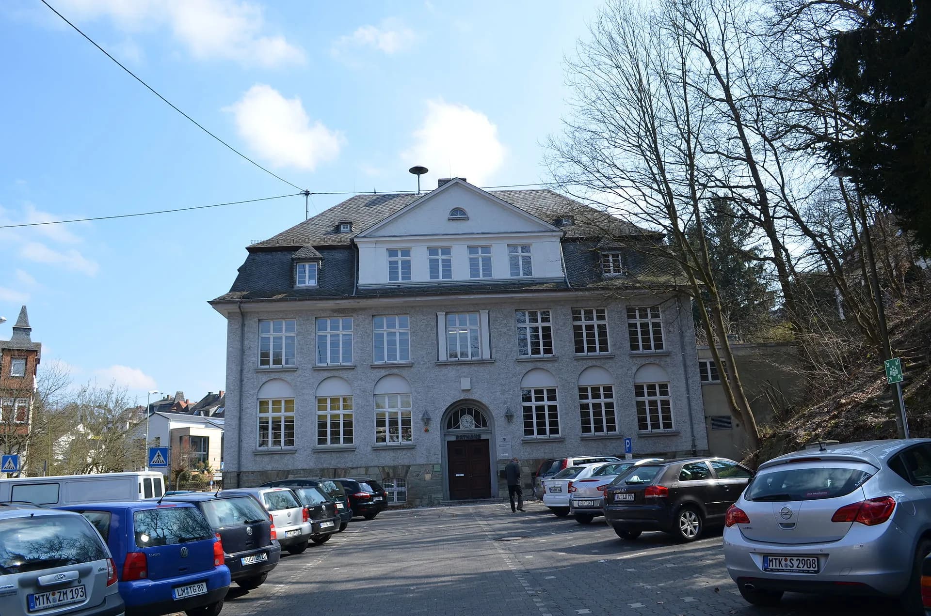 Schulgebäude in der Rossertstraße in Eppstein