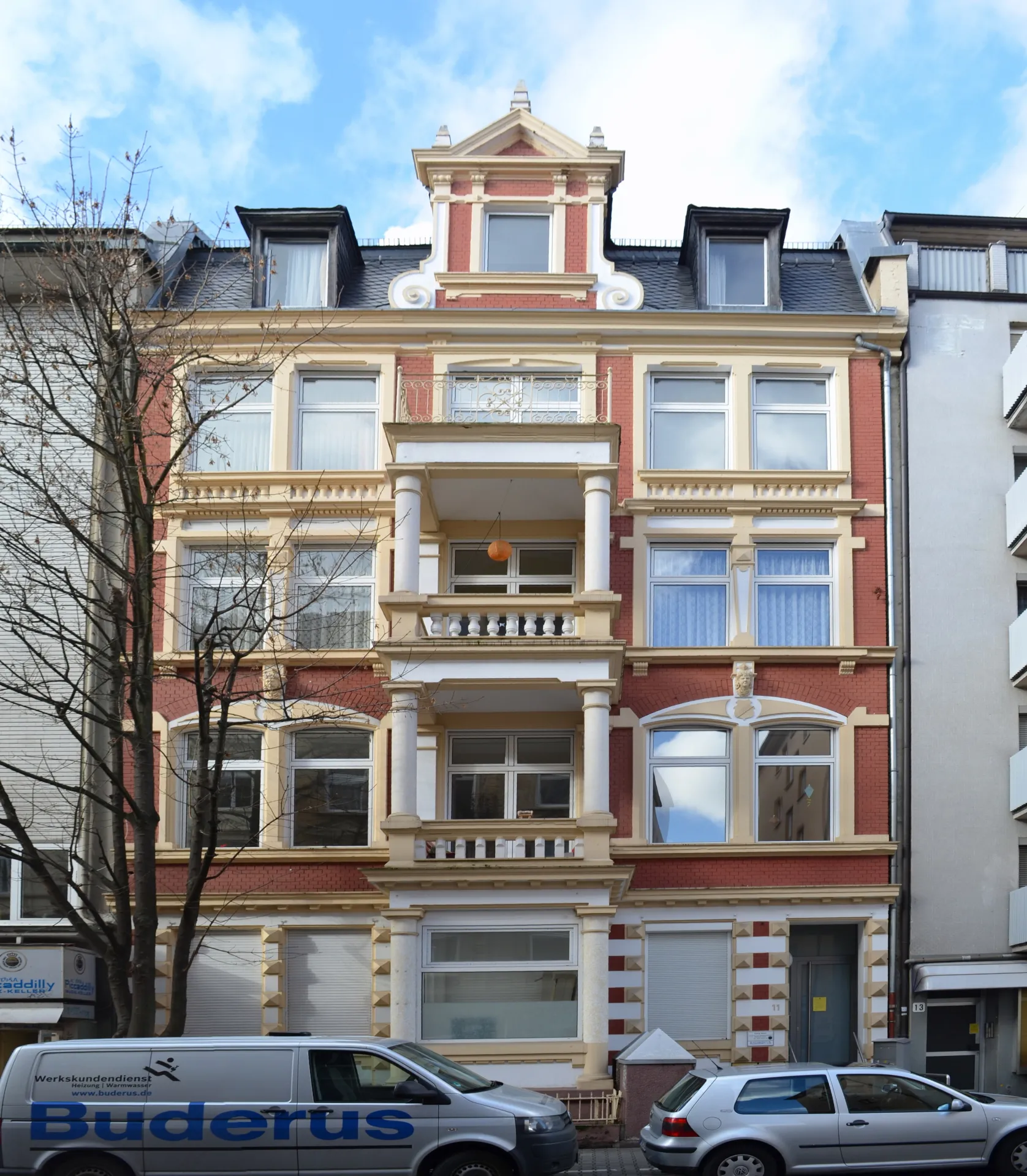 Stuckfassade der Gründerzeit am Sandweg im Frankfurter Nordend