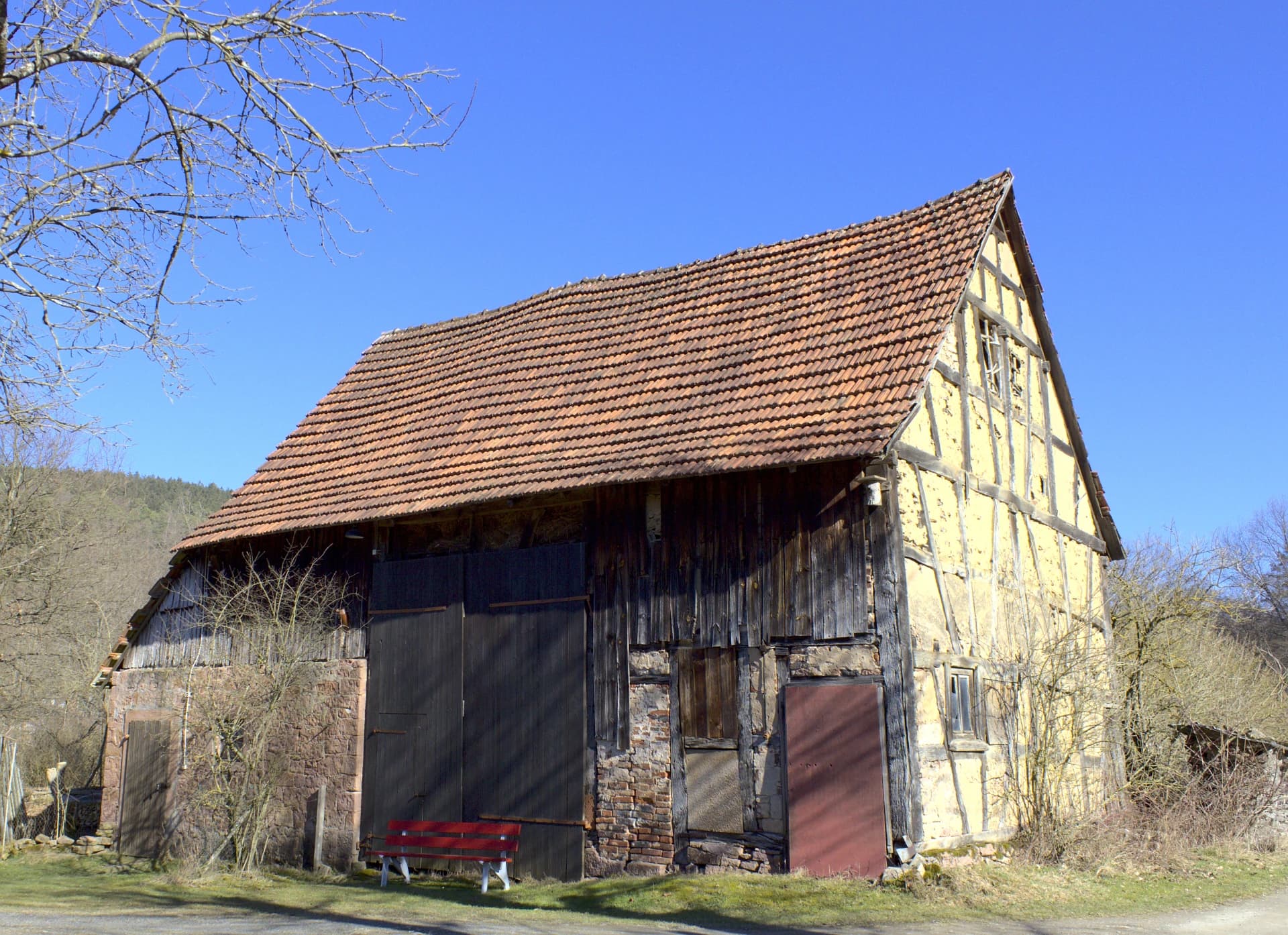 Historische Scheune der Rietmühle im Ortsteil Kassel in Biebergemünd