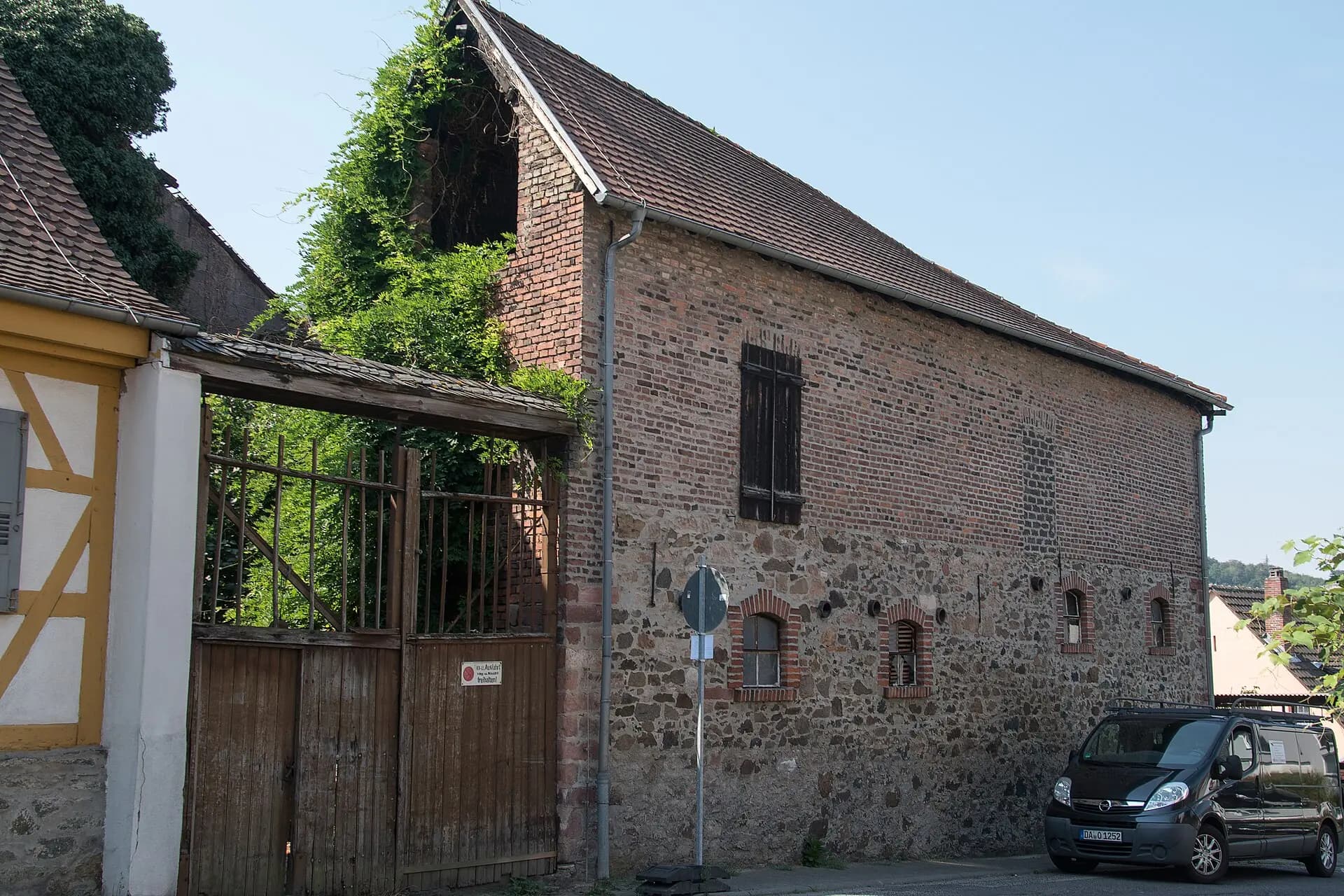 Nebengebäude der Hofreite an der Schafgrabengasse in Ober-Ramstadt