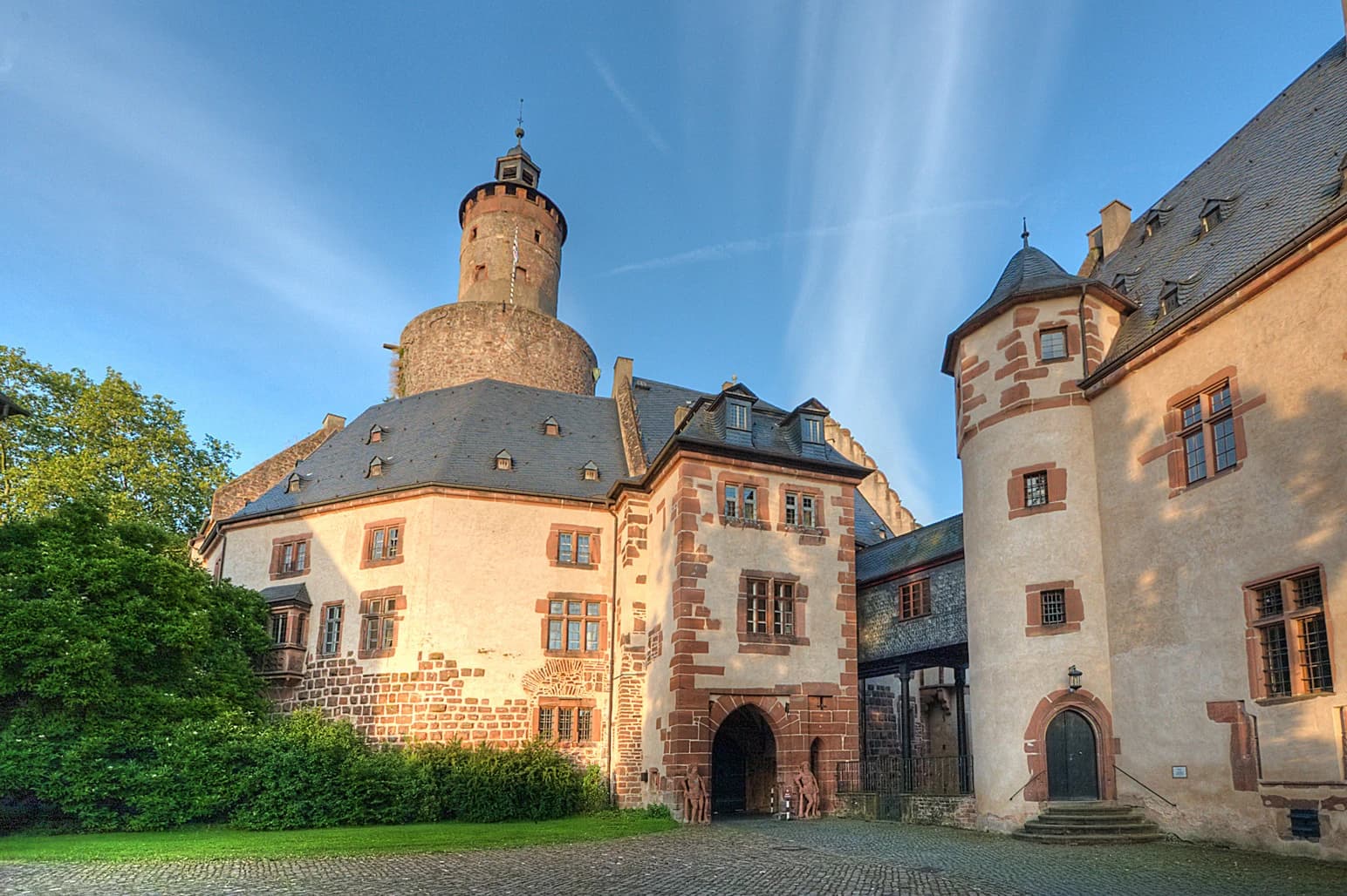 Äußerer Hof von Schloss Büdingen