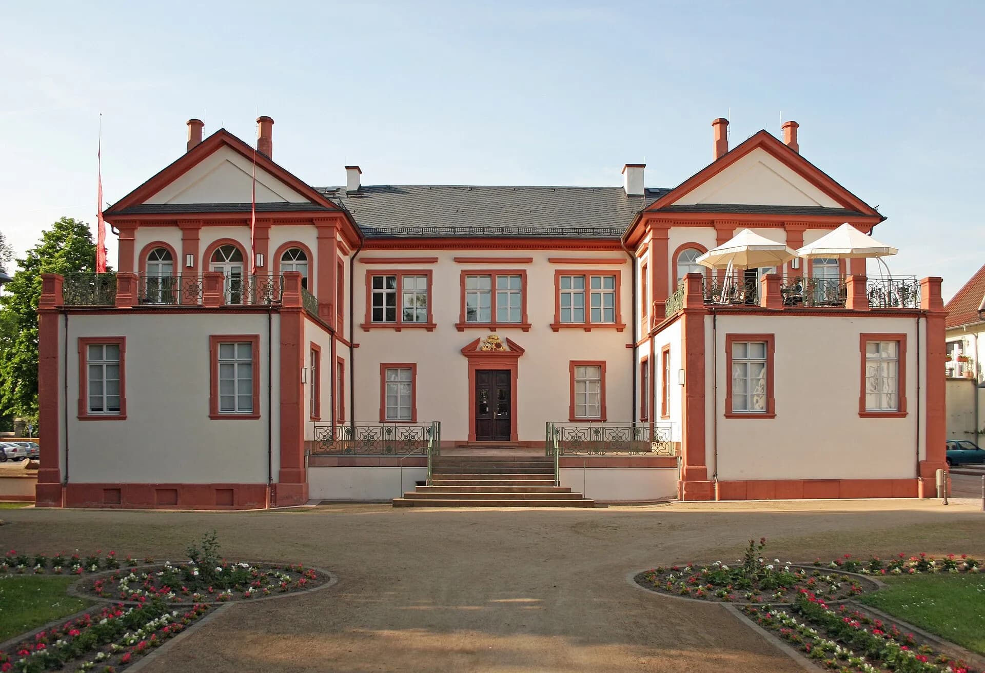 Schloss Fechenbach von der Gartenseite in Dieburg