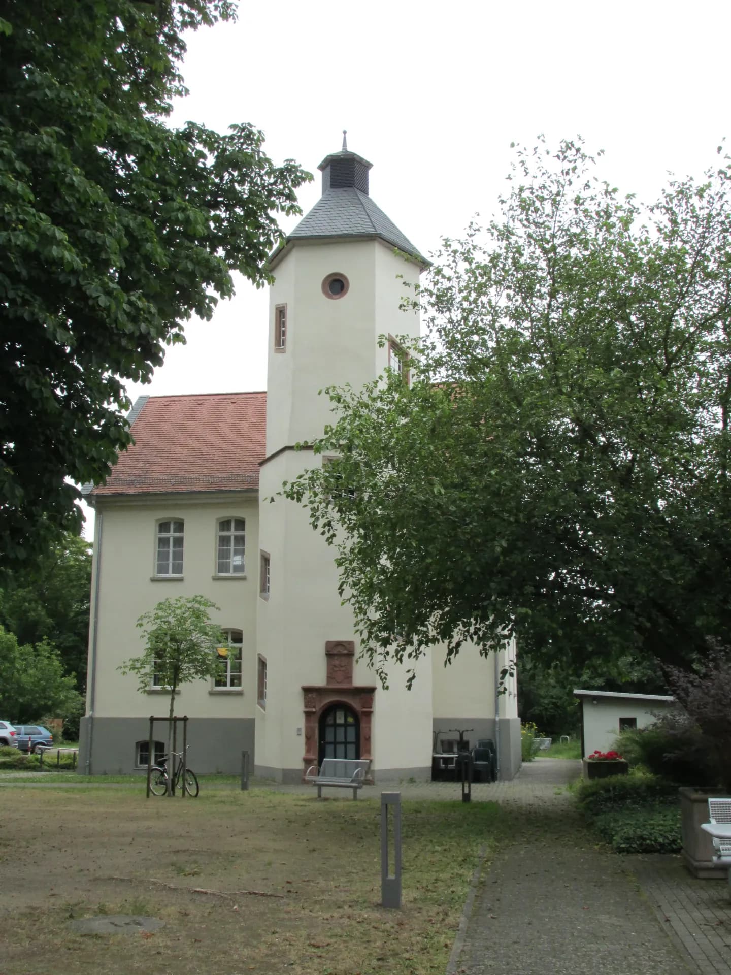 Treppenturm des Schlosses Gräfenhausen in Weiterstadt