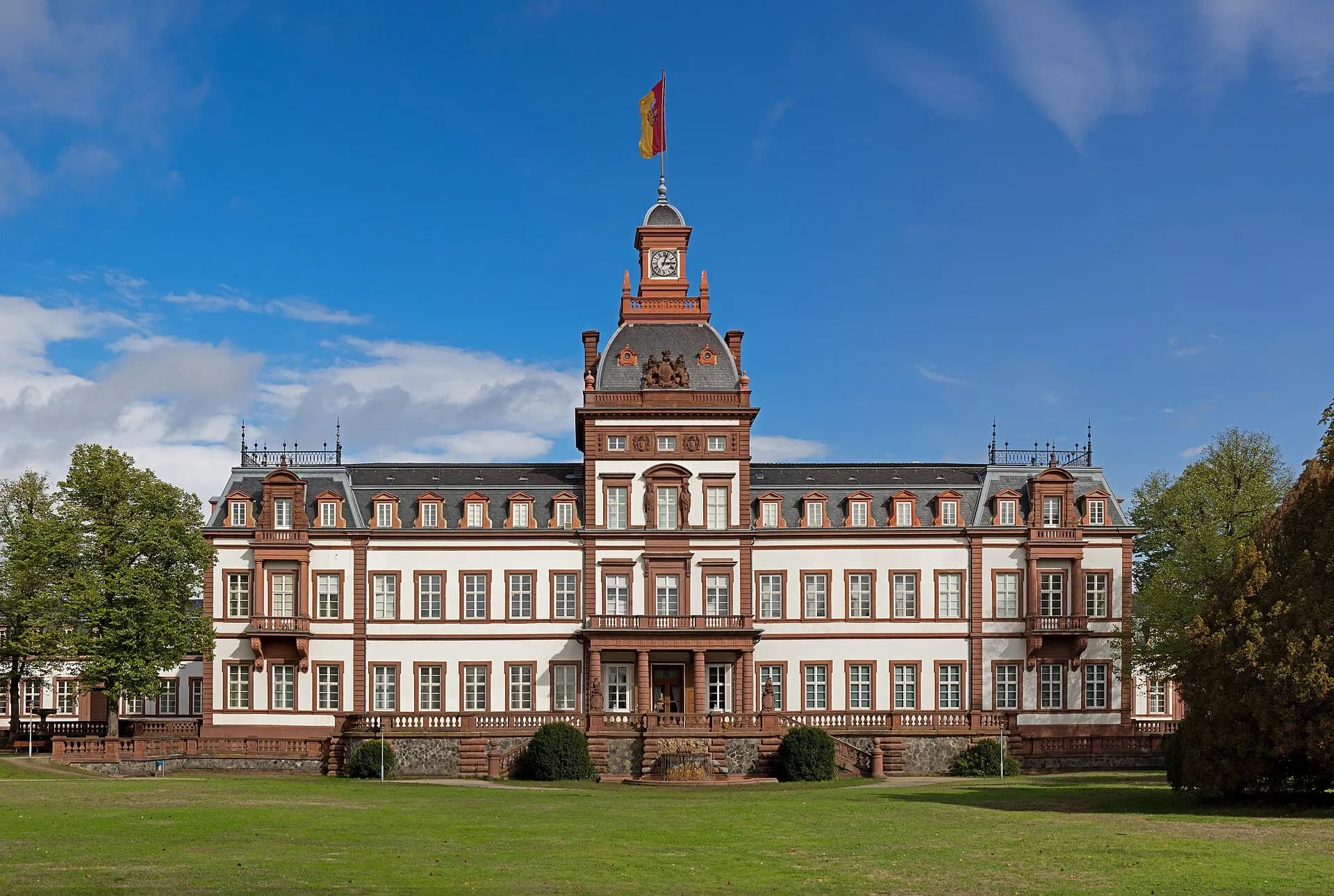 Westseite von Schloss Philippsruhe in Hanau-Kesselstadt
