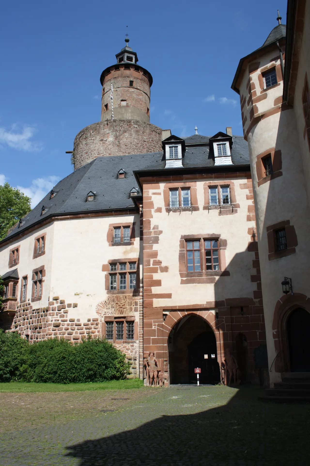 Torbau von Schloss Büdingen