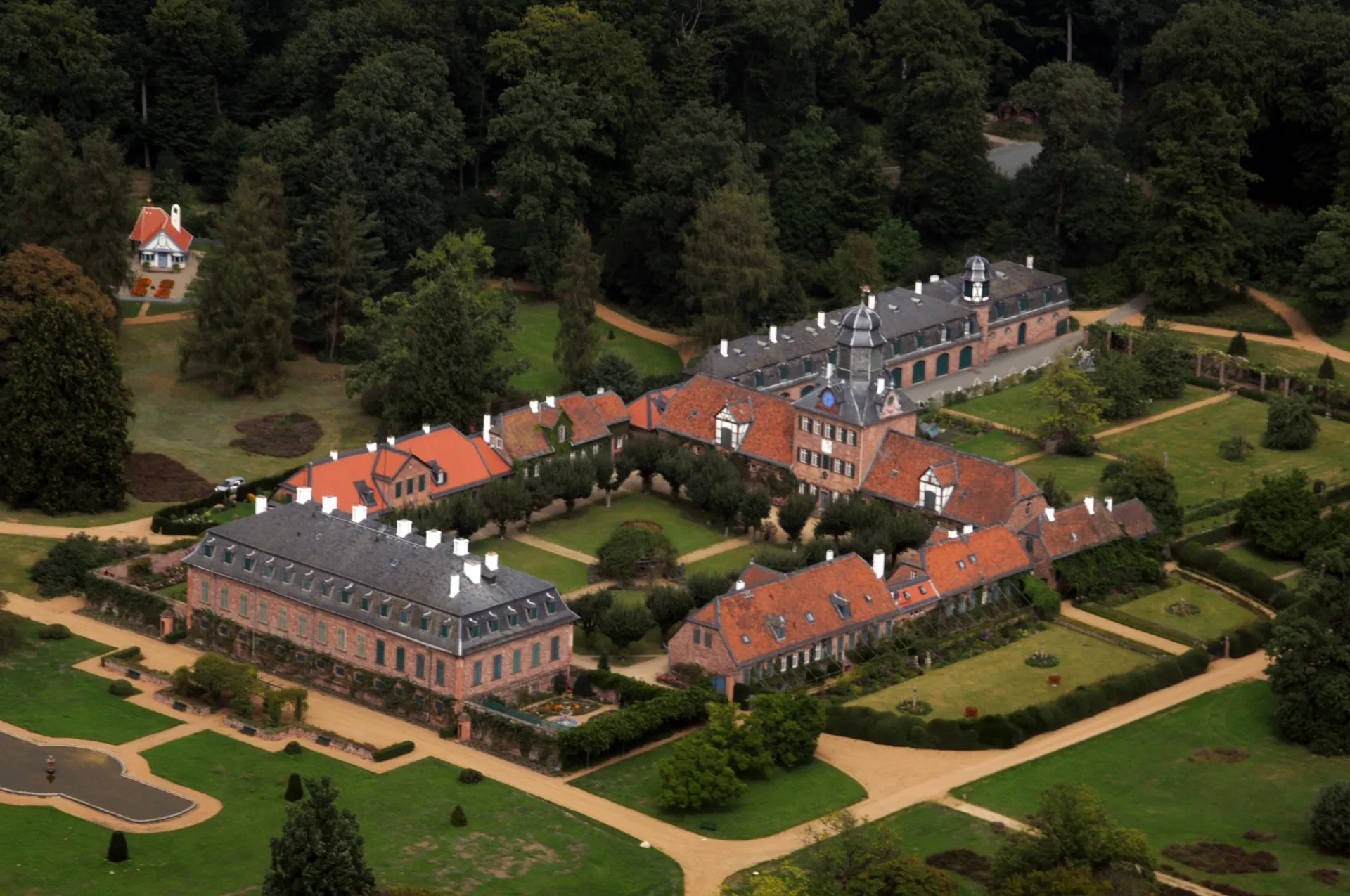Schloss Wolfsgarten bei Langen