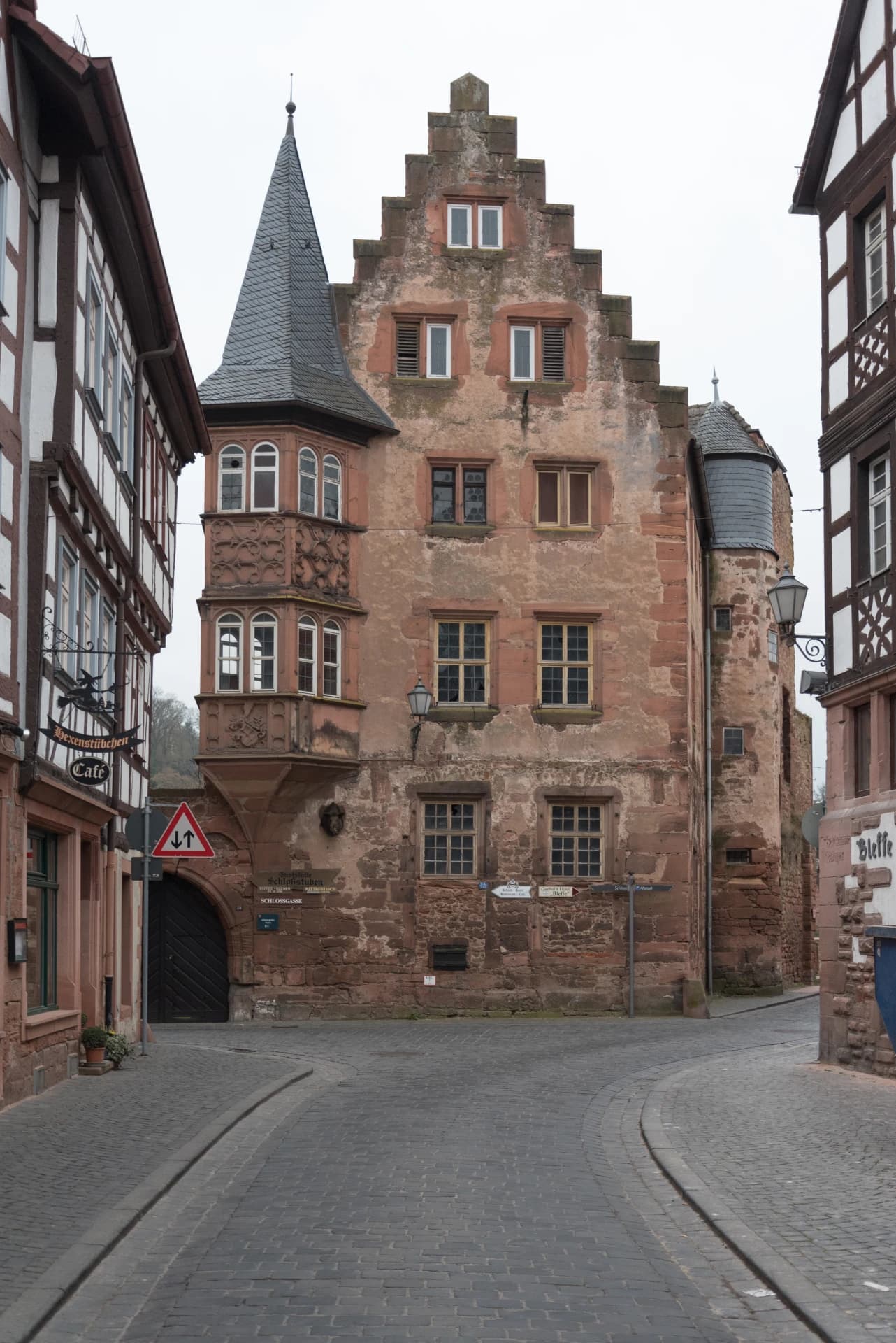 Steinernes Treppengiebelhaus in der Schlossgasse in Büdingen