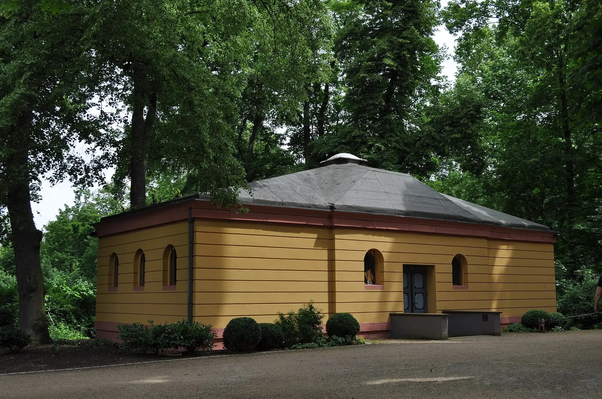Mausoleum im Schlossgarten von Offenbach-Rumpenheim