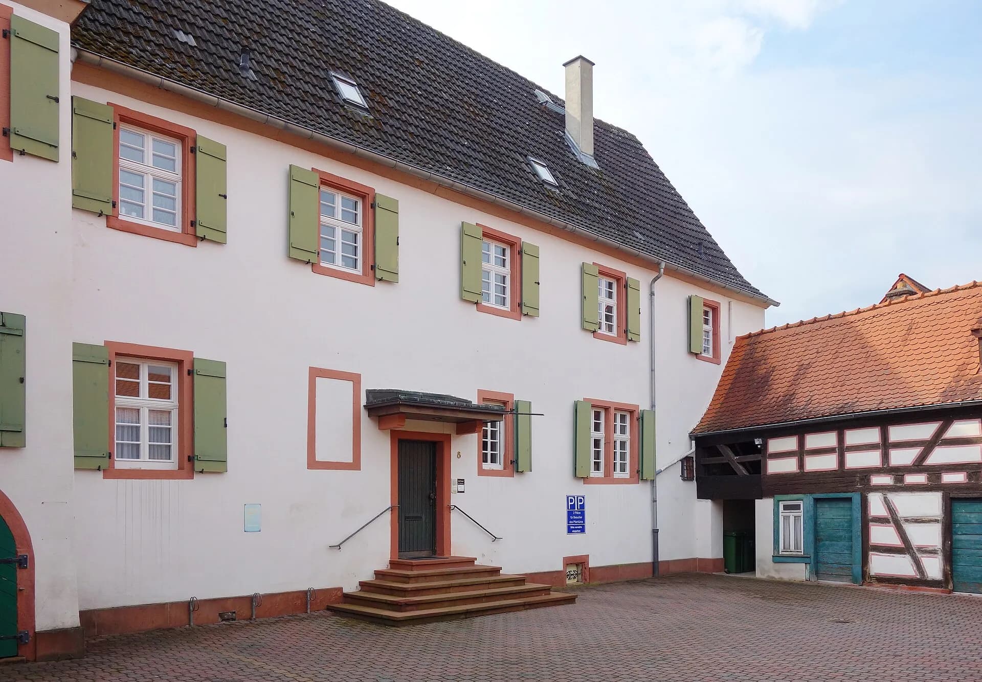 Torbau Schlossstraße 8 in Heusenstamm