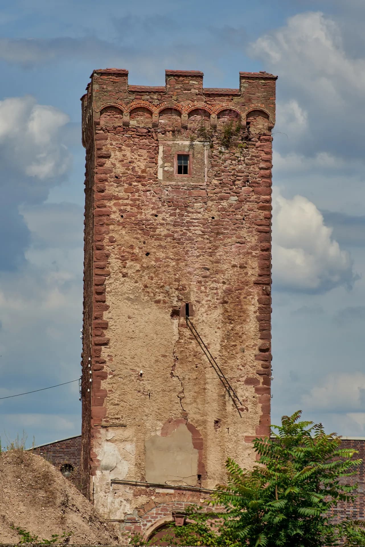 Bergfried des Schlosses in Wörth am Main