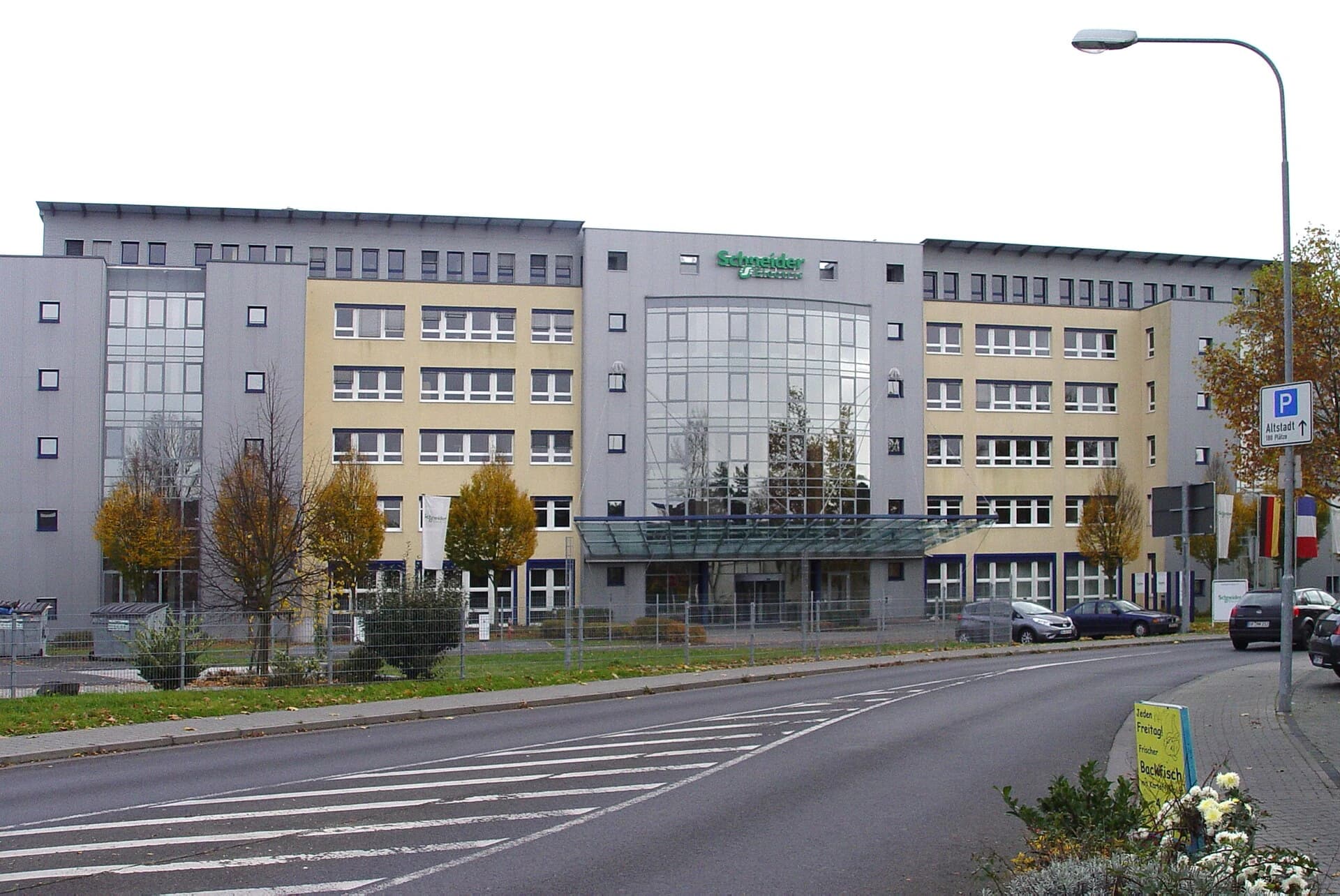 Gewerbebau Schneider Electric in Seligenstadt