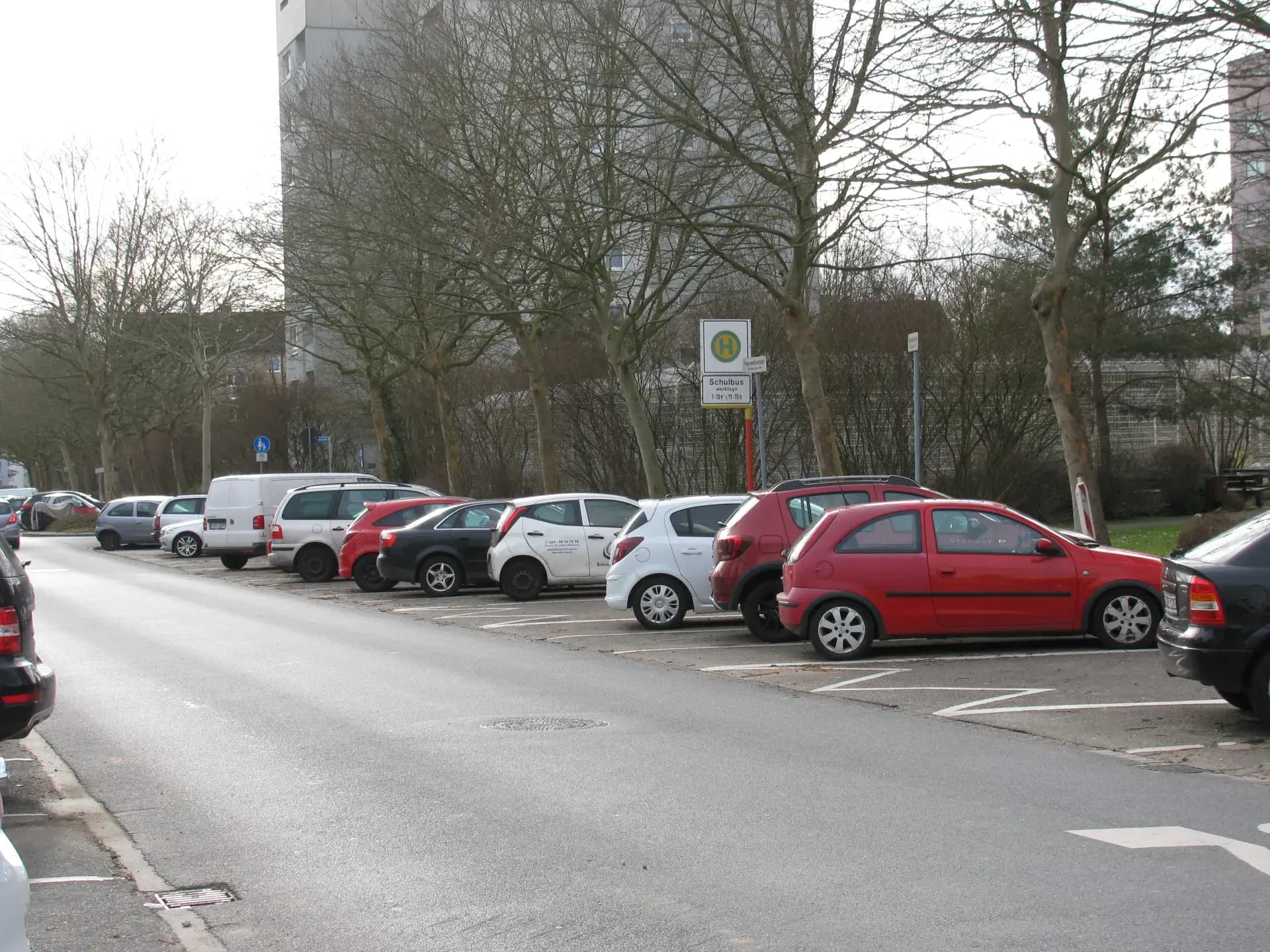 Schulbushaltestelle Ringstraße in Raunheim