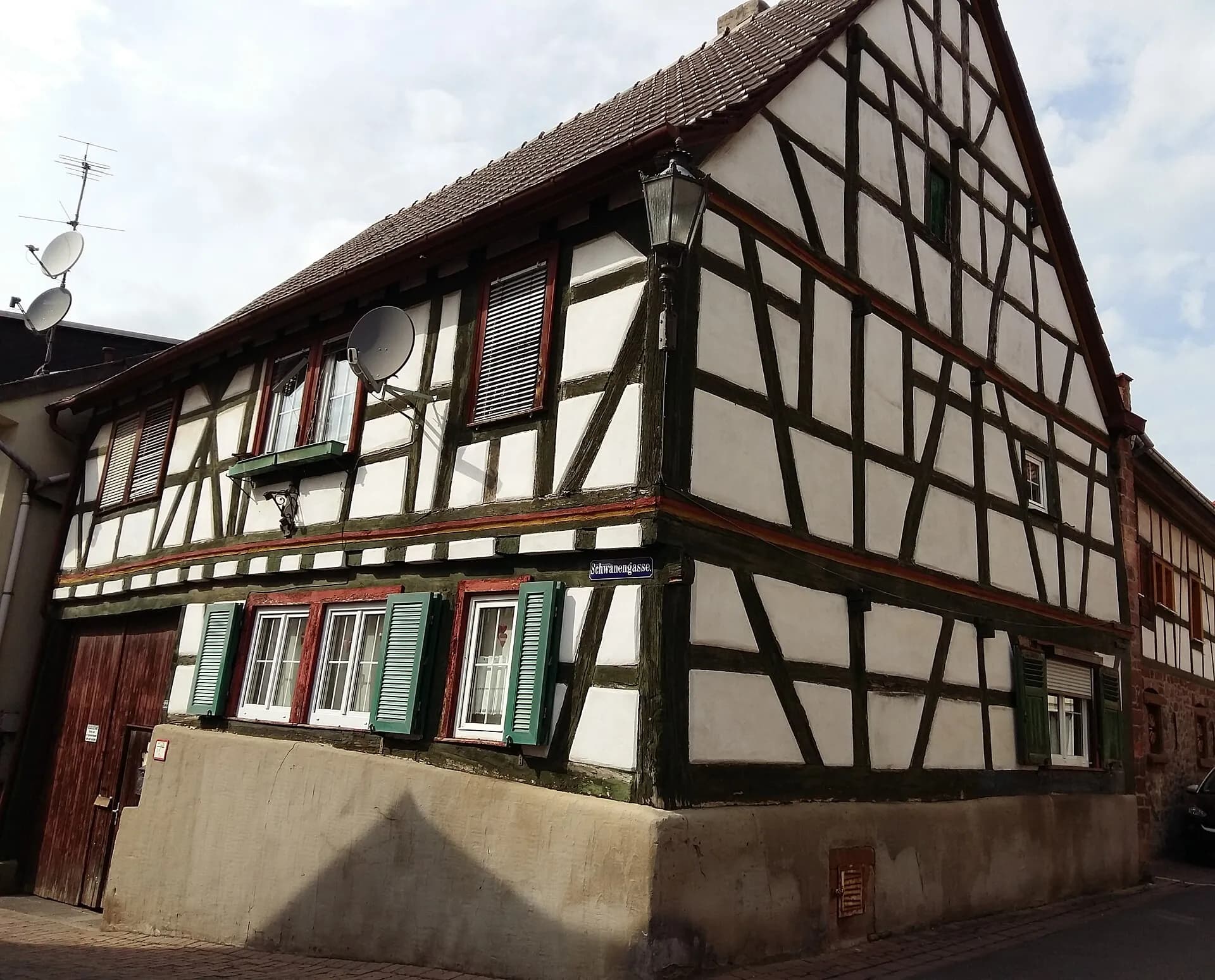 Fachwerk-Eckhaus Schwanengasse 22 in Groß-Umstadt
