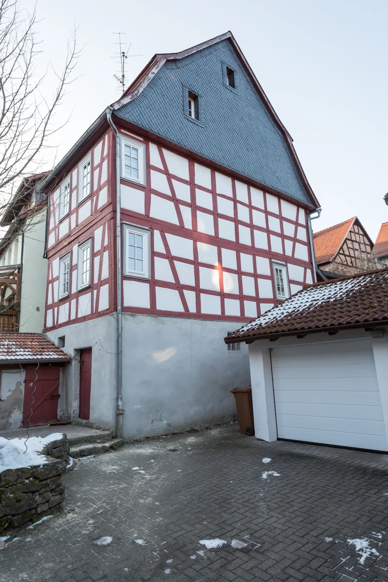 Längsseite des Fachwerkhauses Schwarzgasse 4 in Wächtersbach