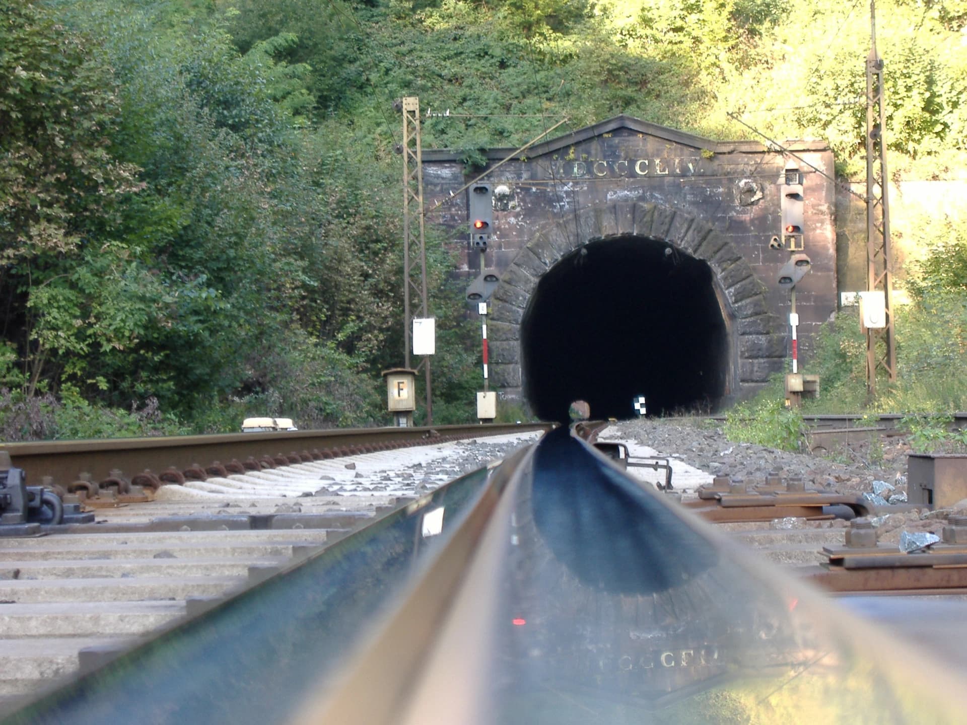 Portal des Schwarzkopftunnels bei Laufach-Hain