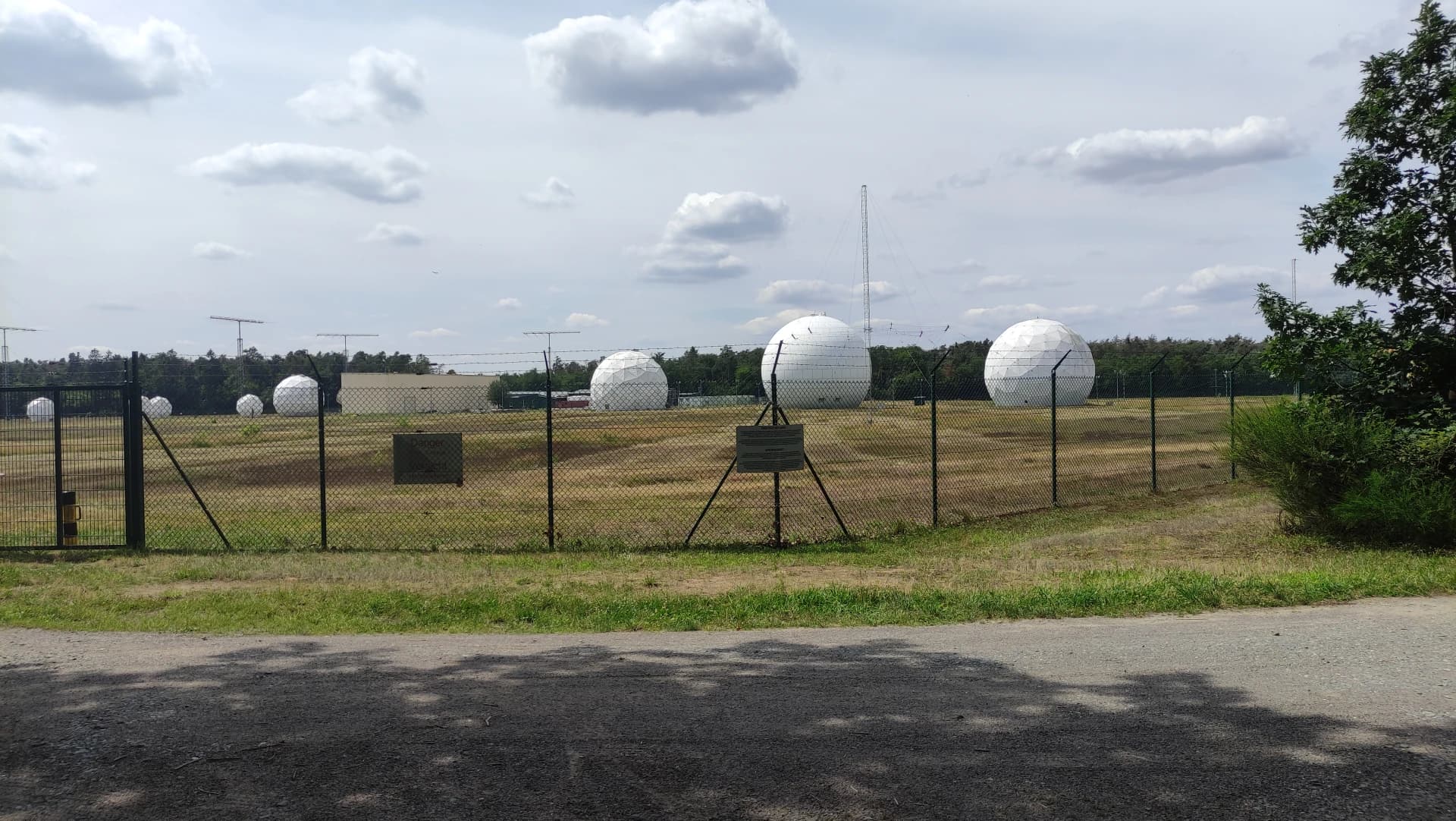 Radome der Sendeanlage bei Egelsbach