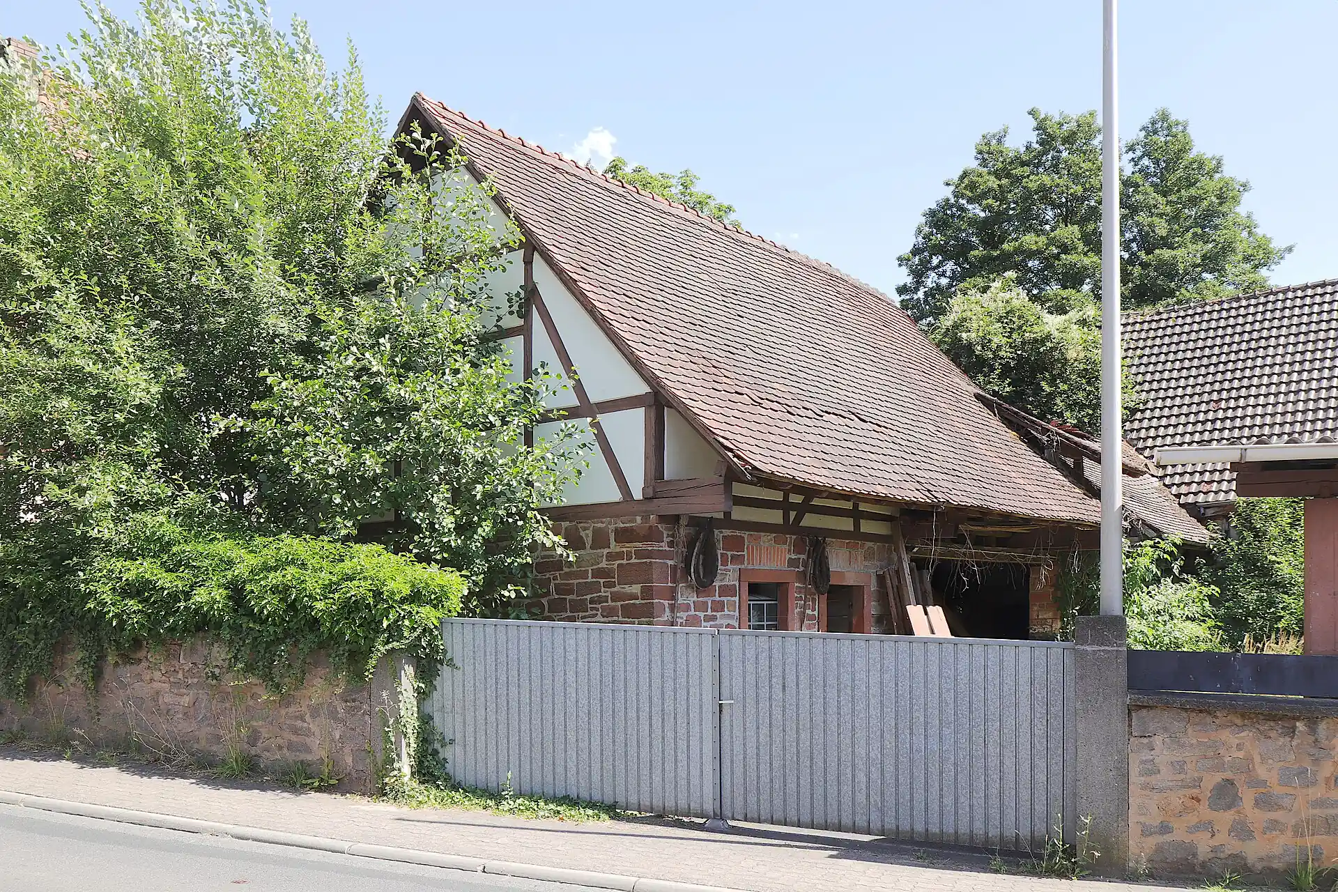 Scheune einer Hofanlage im Ortsteil Soden in Sulzbach am Main