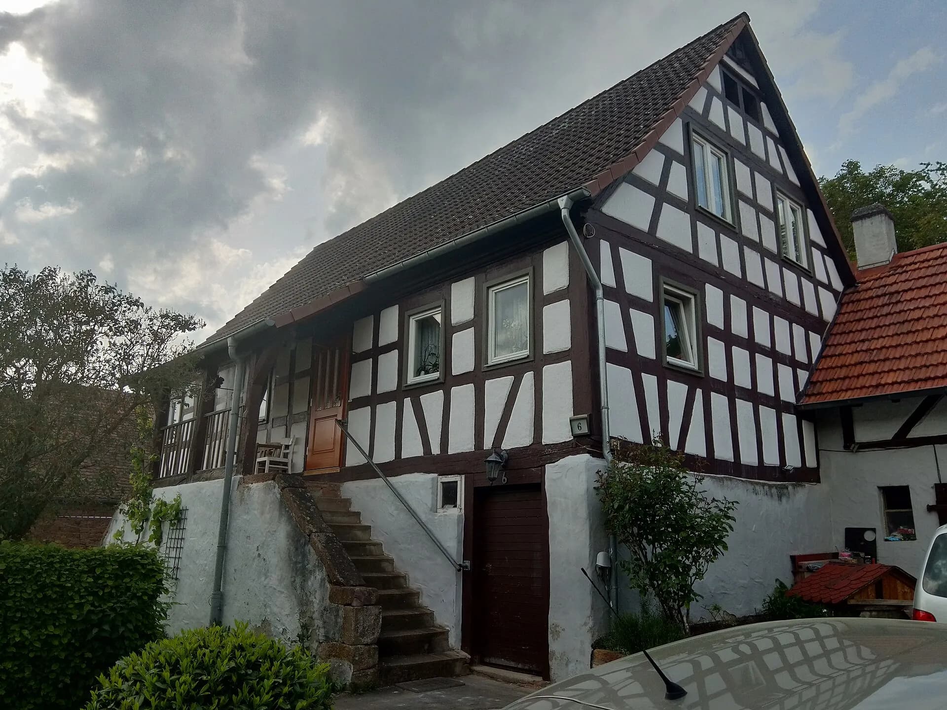 Wohnhaus in der Straße Am Berg im Ortsteil Soden in Sulzbach am Main