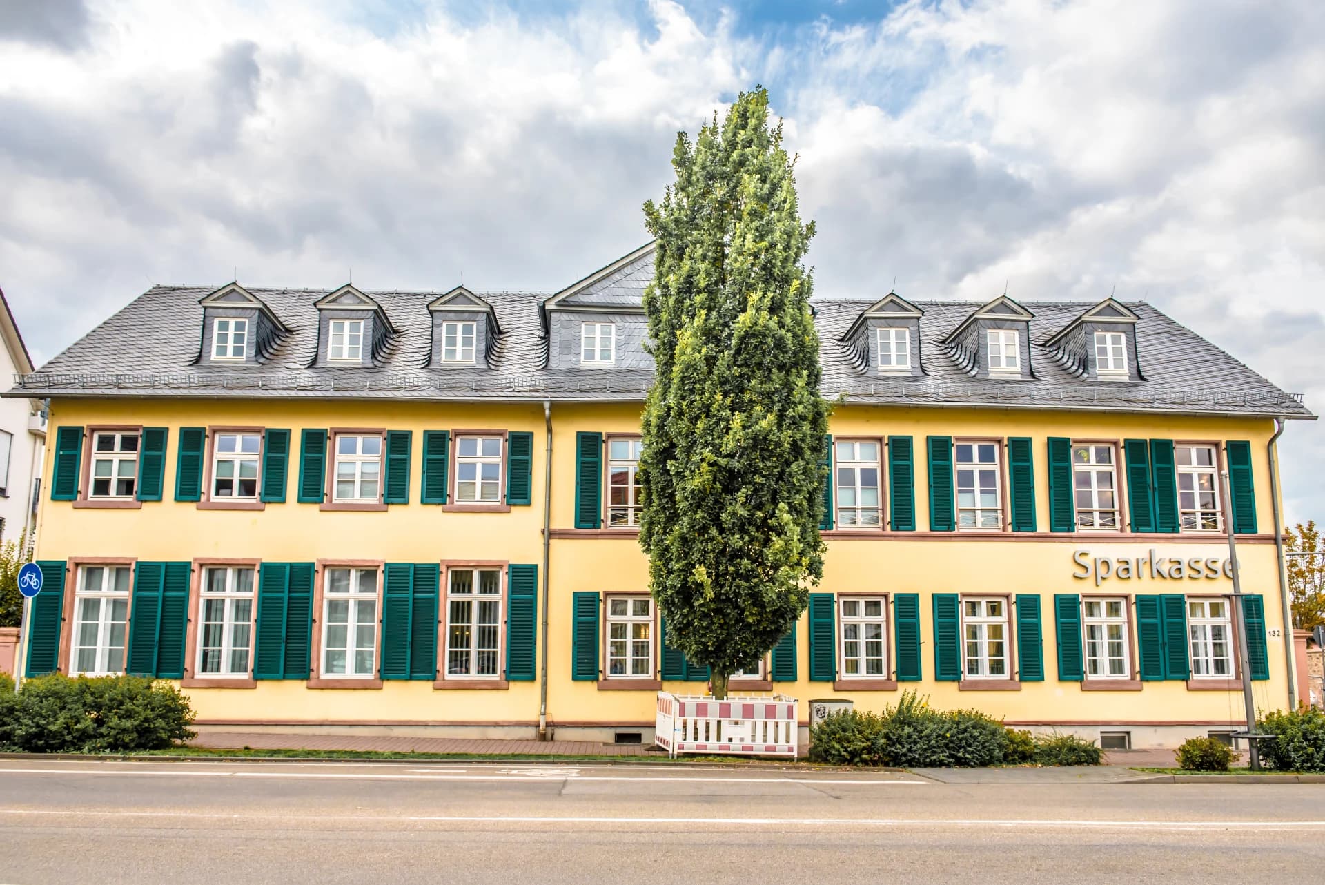 Sparkasse am Kreisel in Bad Vilbel
